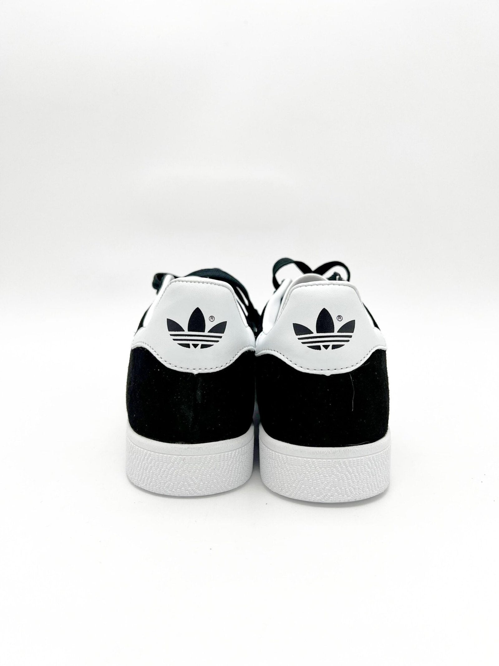 GAZELLE Core Black (1:1 DOT PERFECT)