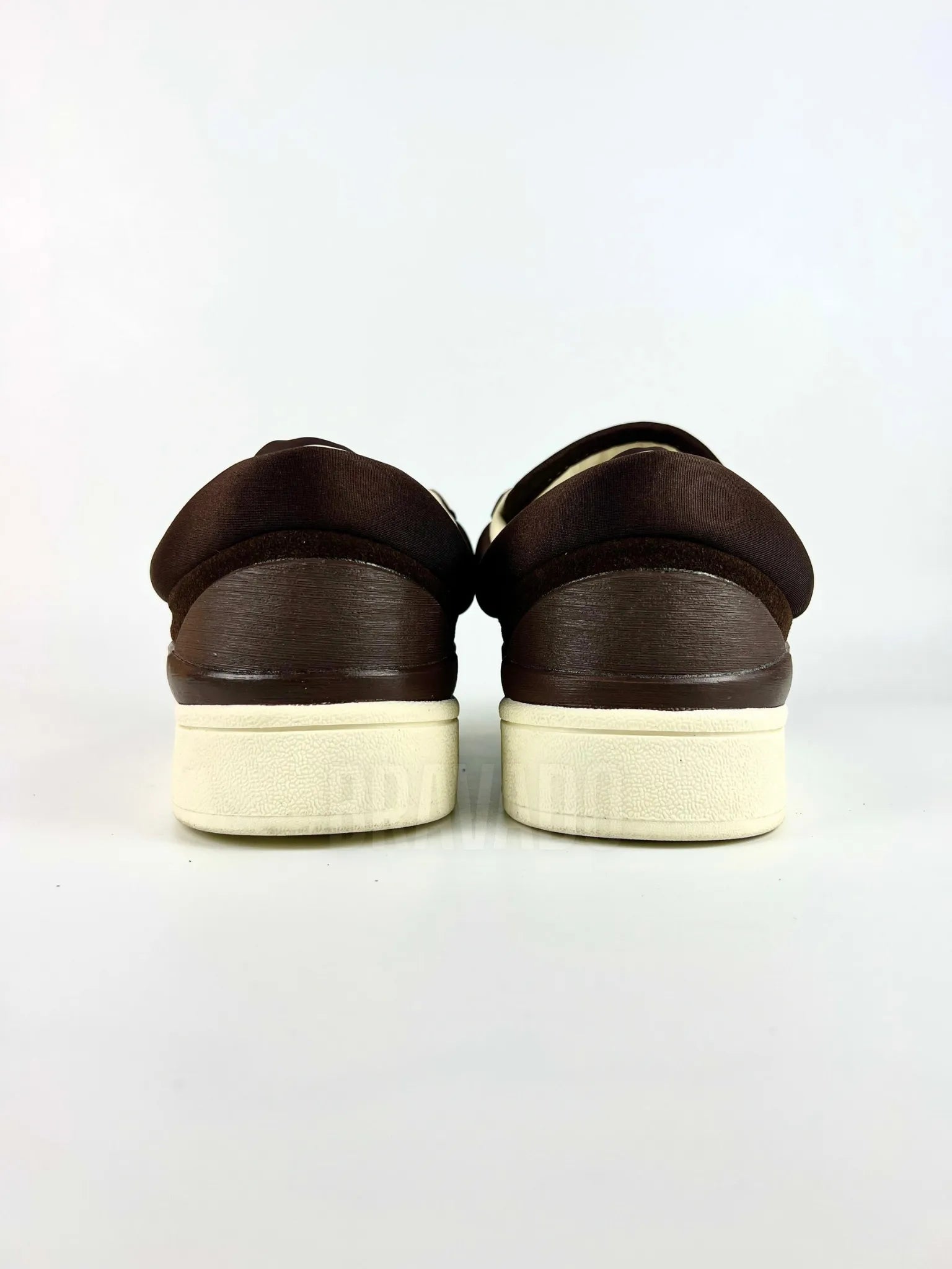 Campus BadBunny Deep Brown