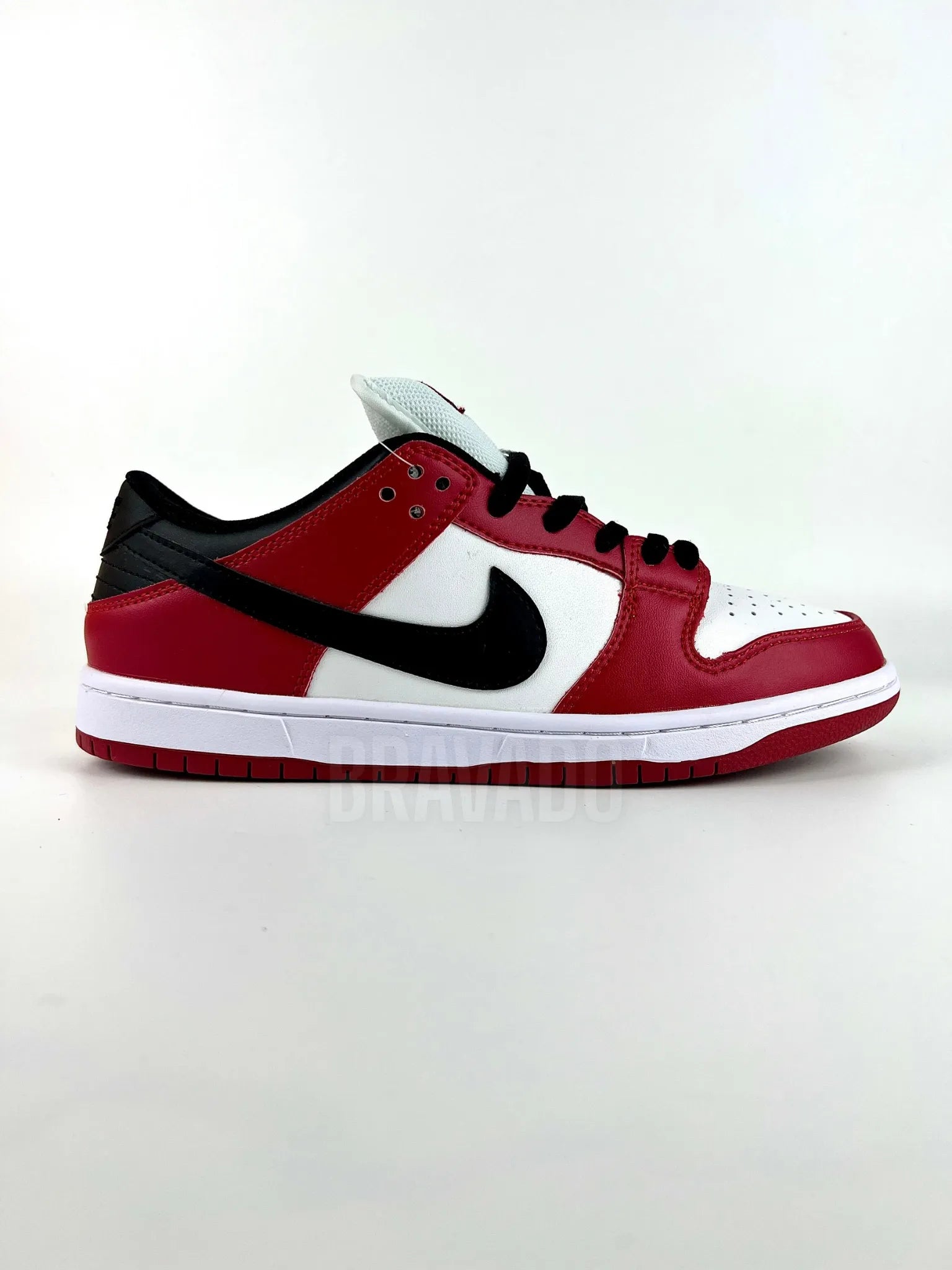 SB Dunk Low Chicago