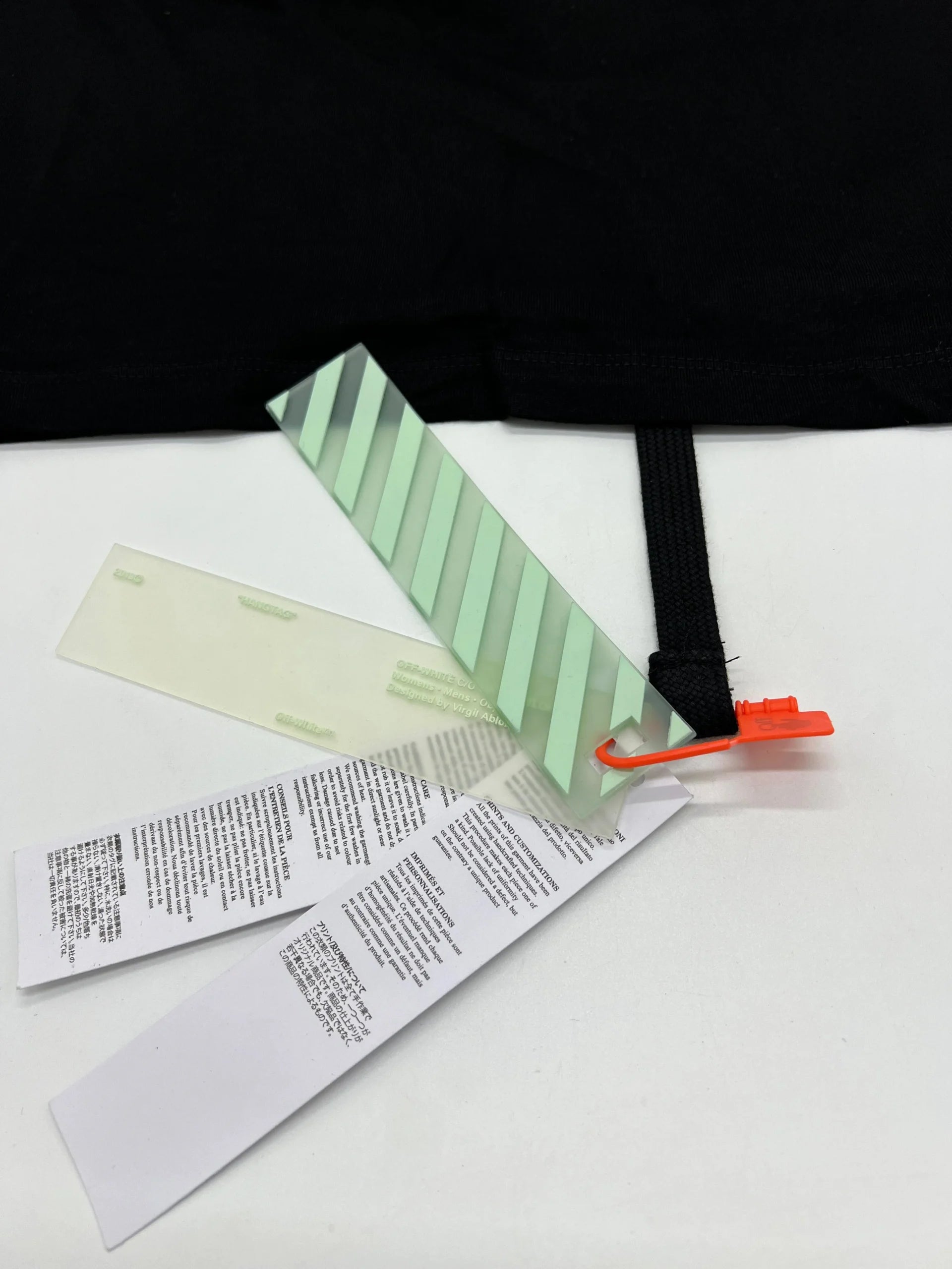 Off-whitee Oversize / Drop shoulder T-shirt