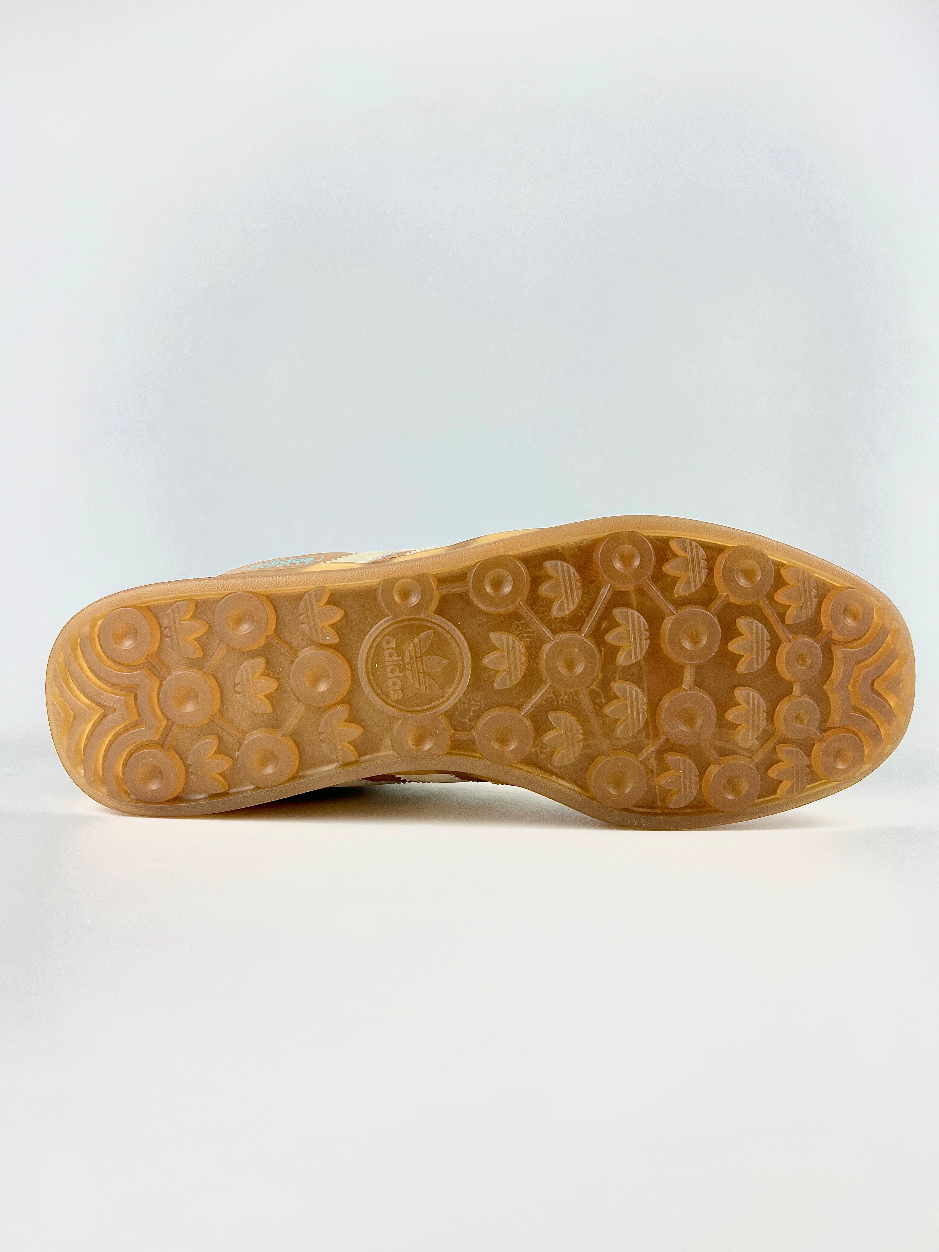 Gazelle BadBunny X Leo Messi