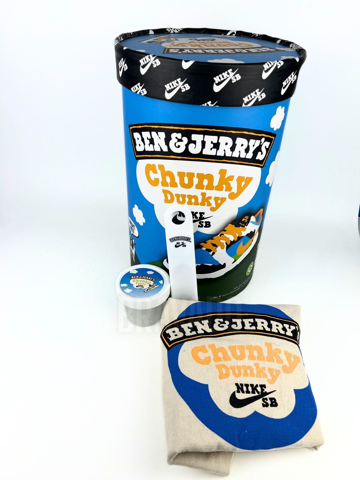 Nikee SB Dunk Low Ben & Jerry "Chunky Dunky"