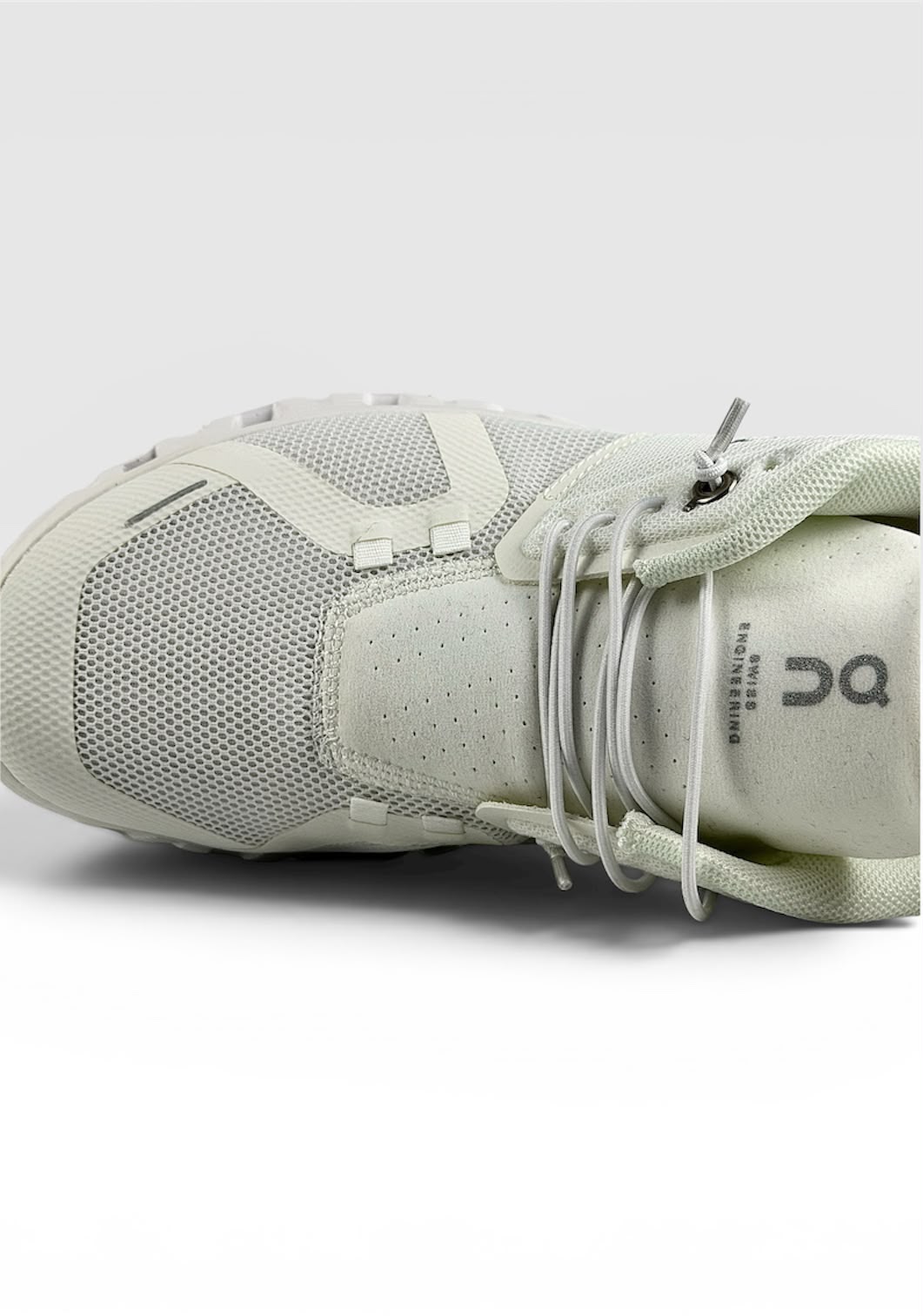 On Cloud 6 White