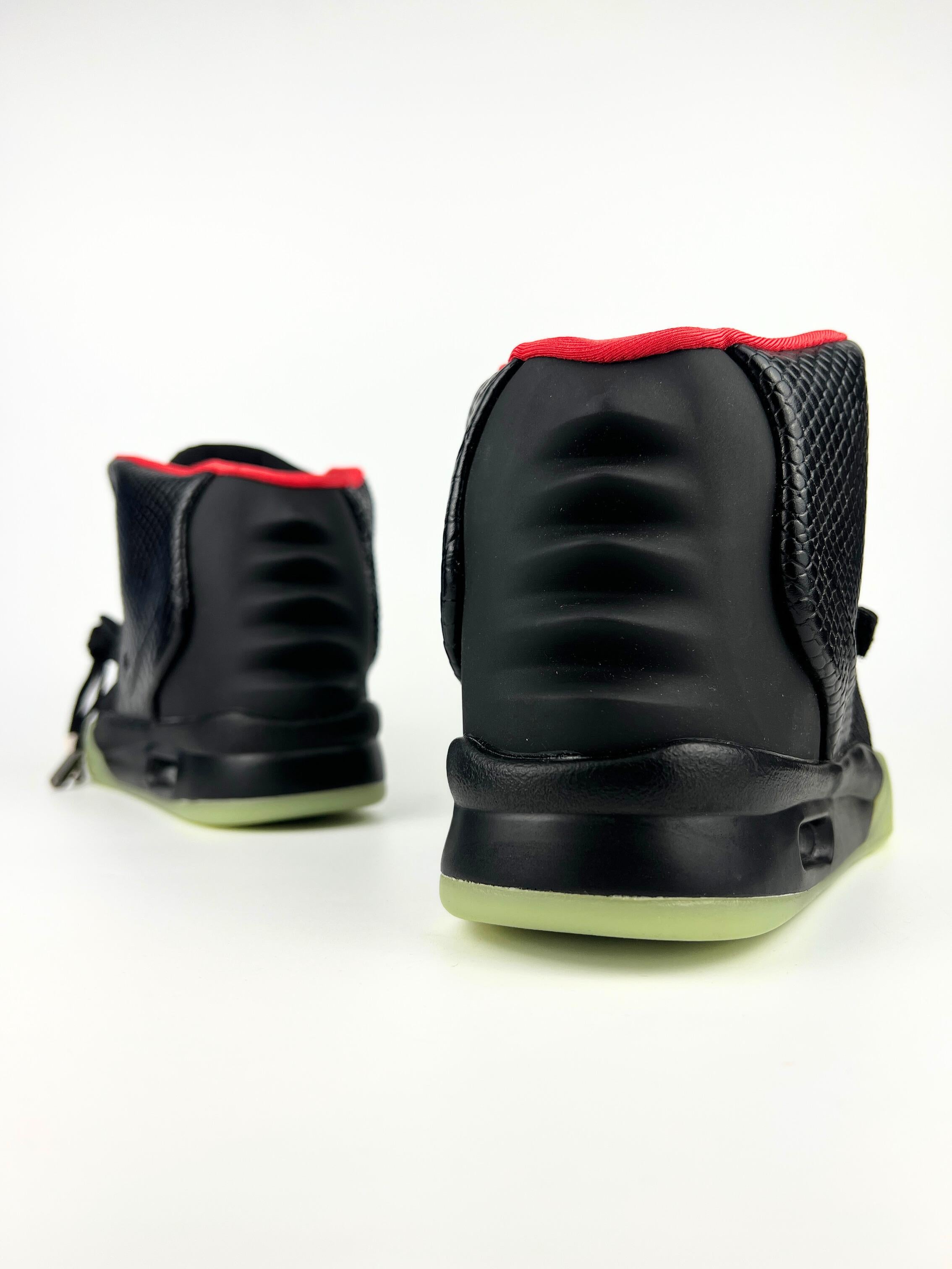 Nikee Air Yeezy 2 Solar Red (1:1 DOT PERFECT)