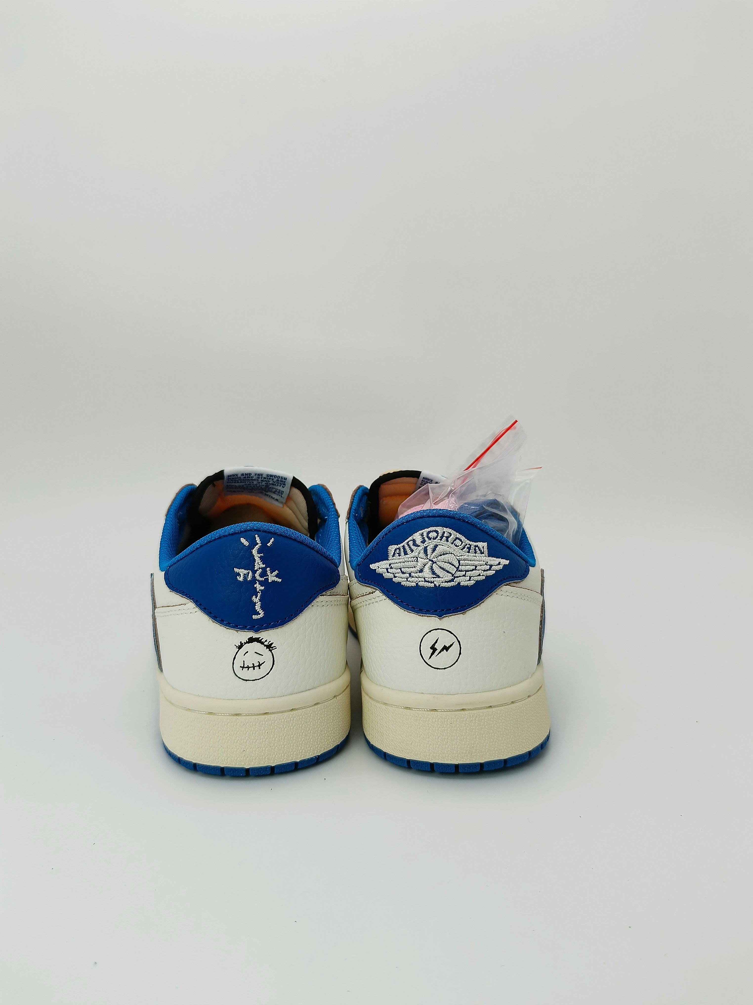 AJ 1 low Travis Scott Fragment 2025