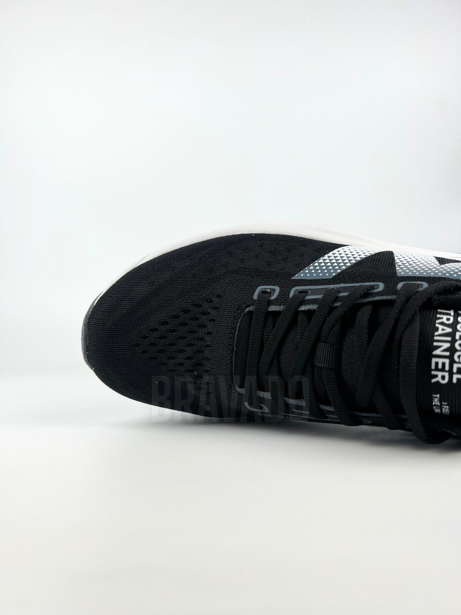 NB FuelCell SuperComp Trainer v3 Black