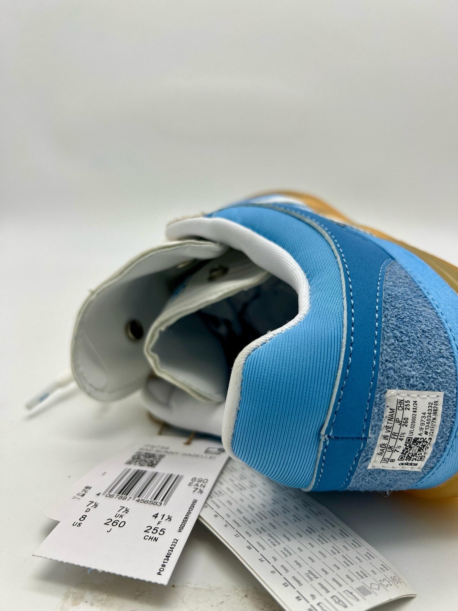 Gazelle X BadBunny SKY (TOP BATCH)