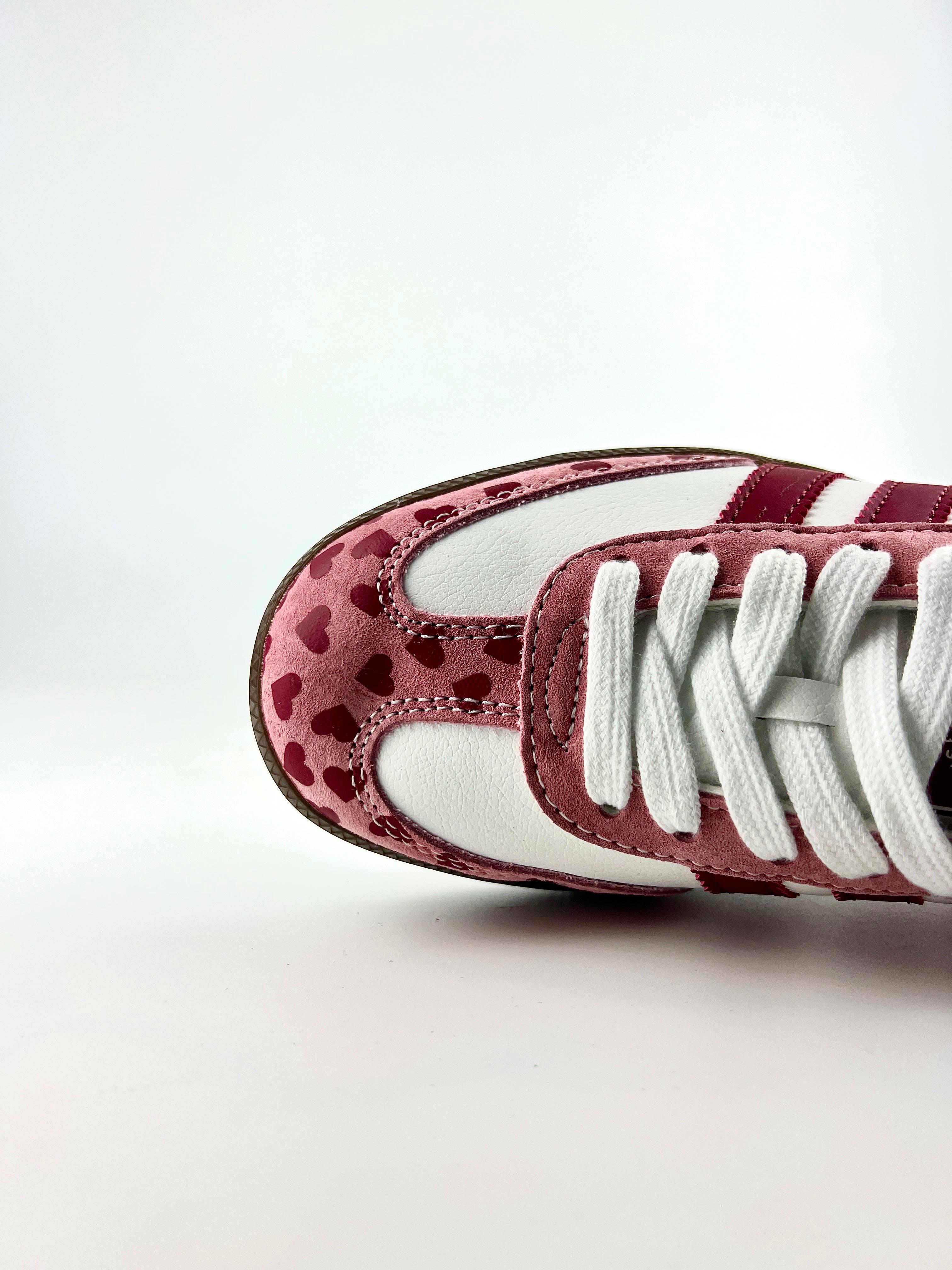 Samba CDG Womens (1:1 DOT PERFECT)