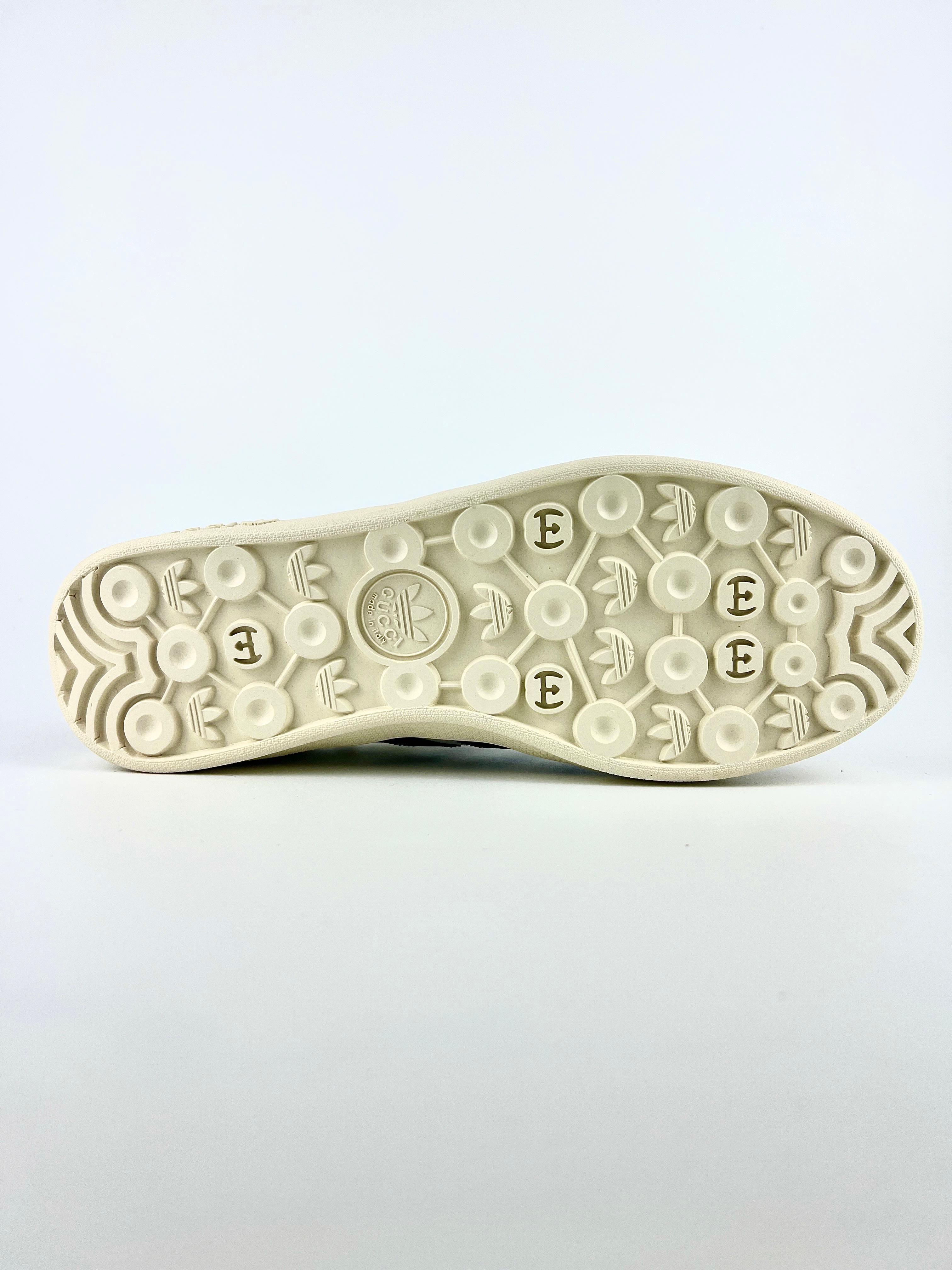 GAZELLE Guccii White (1:1 DOT PERFECT)