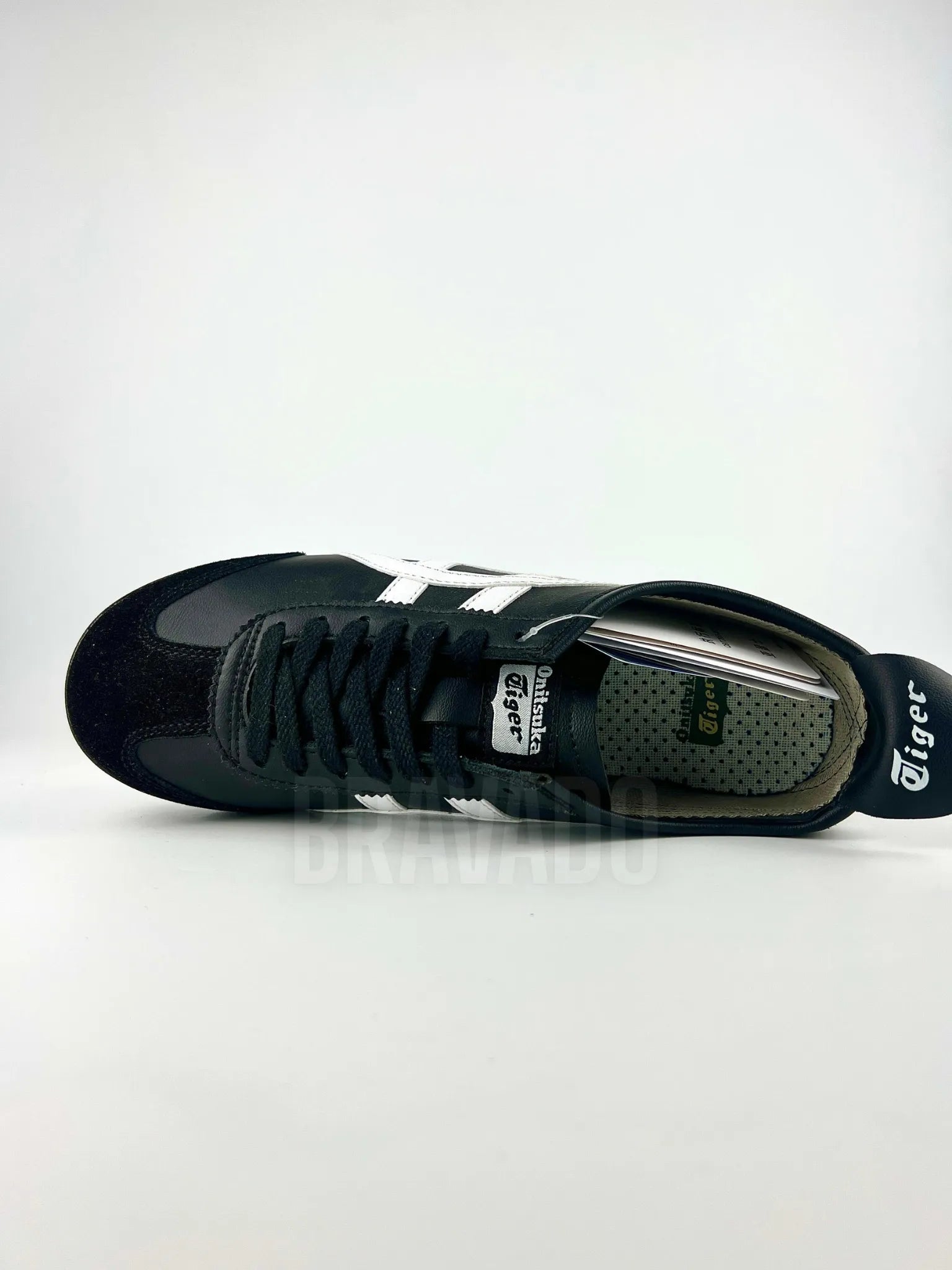 Onitsuka Tiger Mexico 66 Black & White