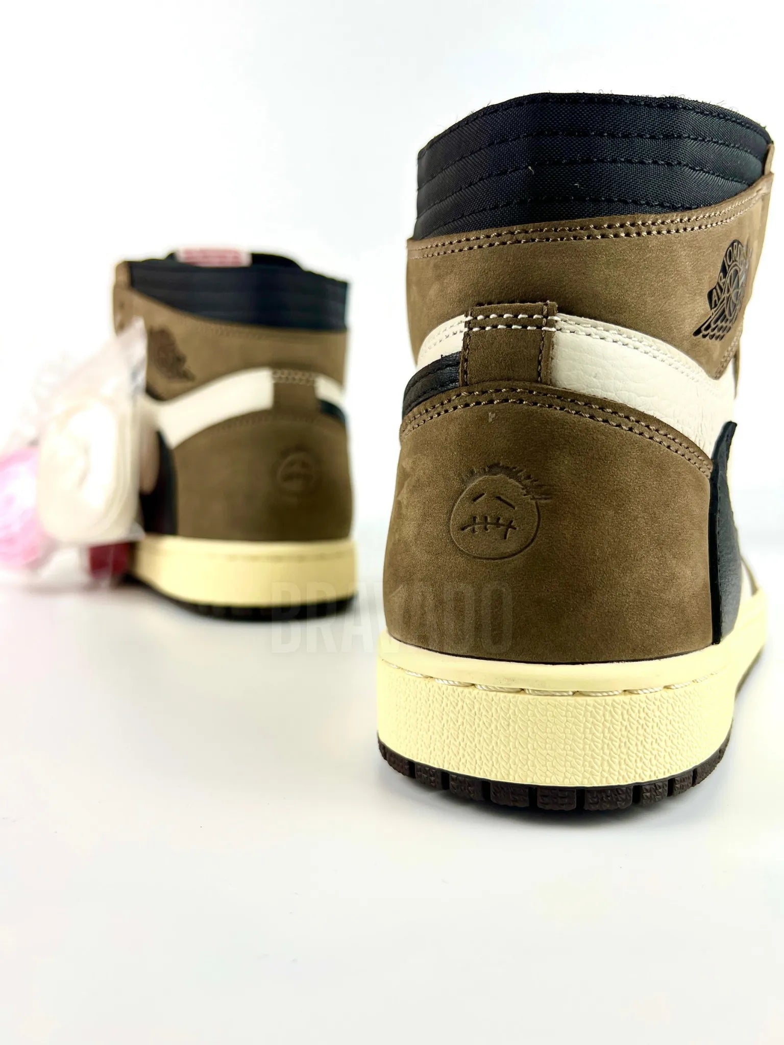 AJ1 High Travis Scott (1:1 DOT PERFECT)