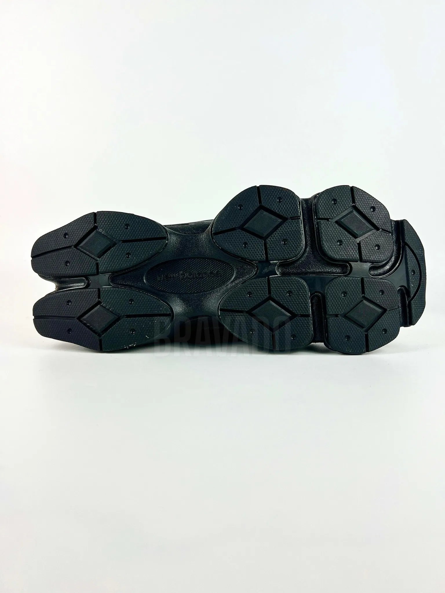 NB 9060 Black