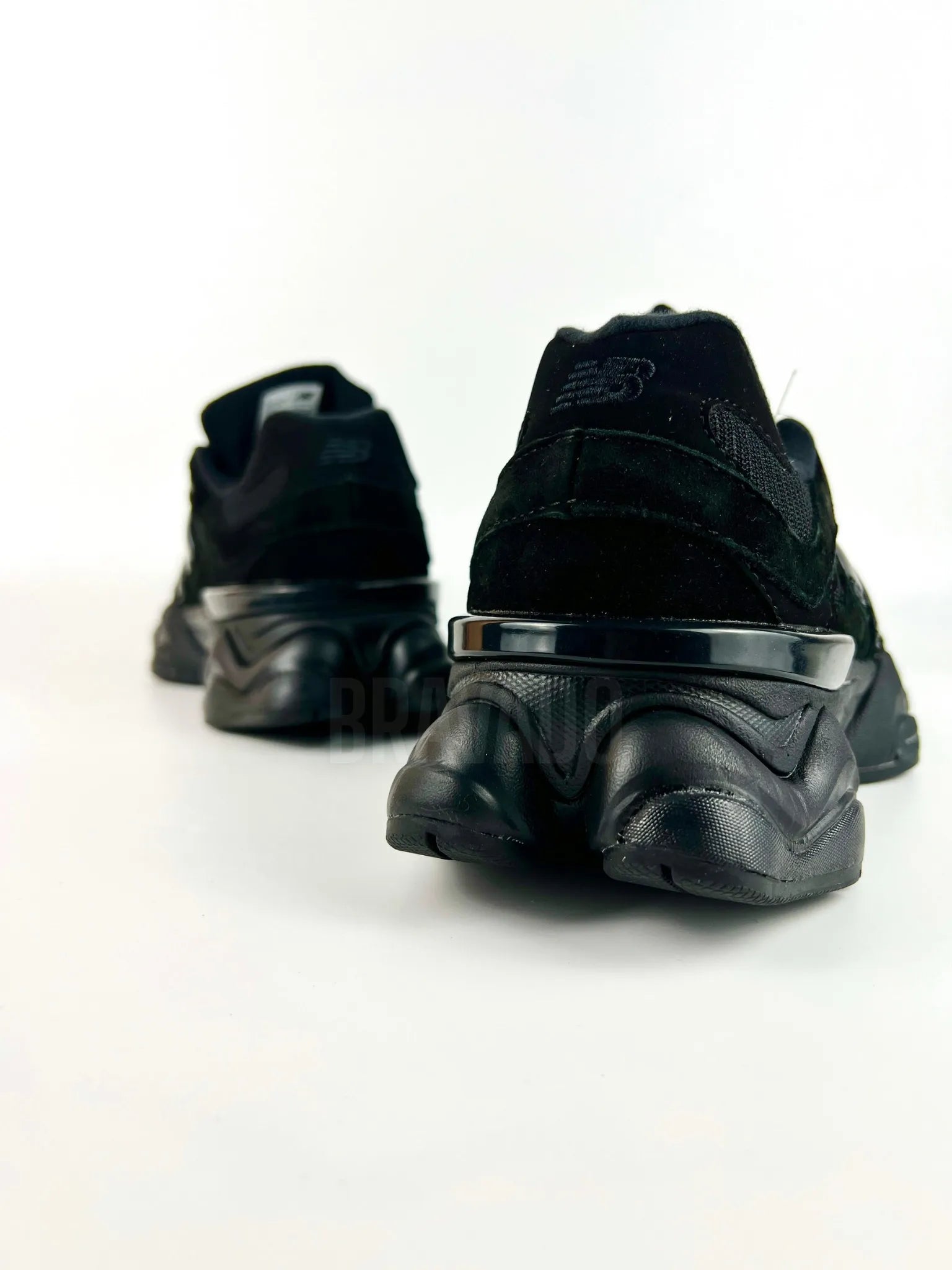 NB 9060 Black