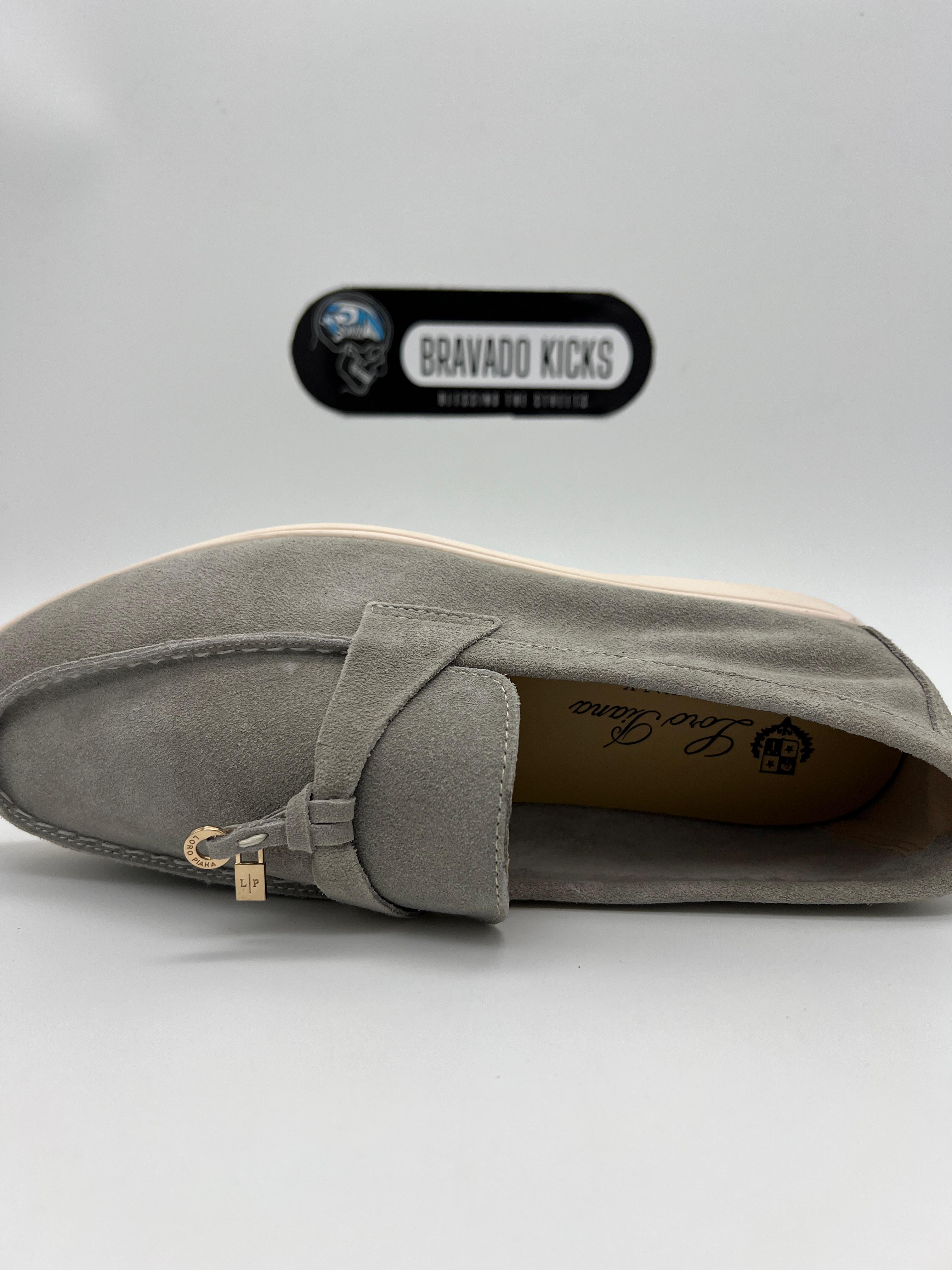 Loro Pianaa Summerwalk Charms Grey