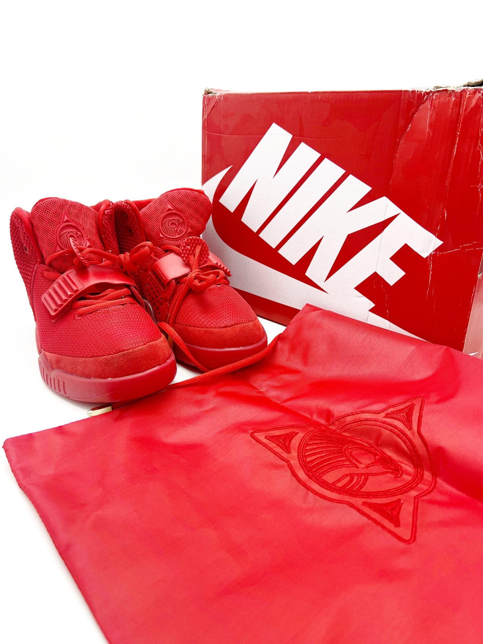 Nikee Yeezy Red October (1:1 DOT PERFECT)