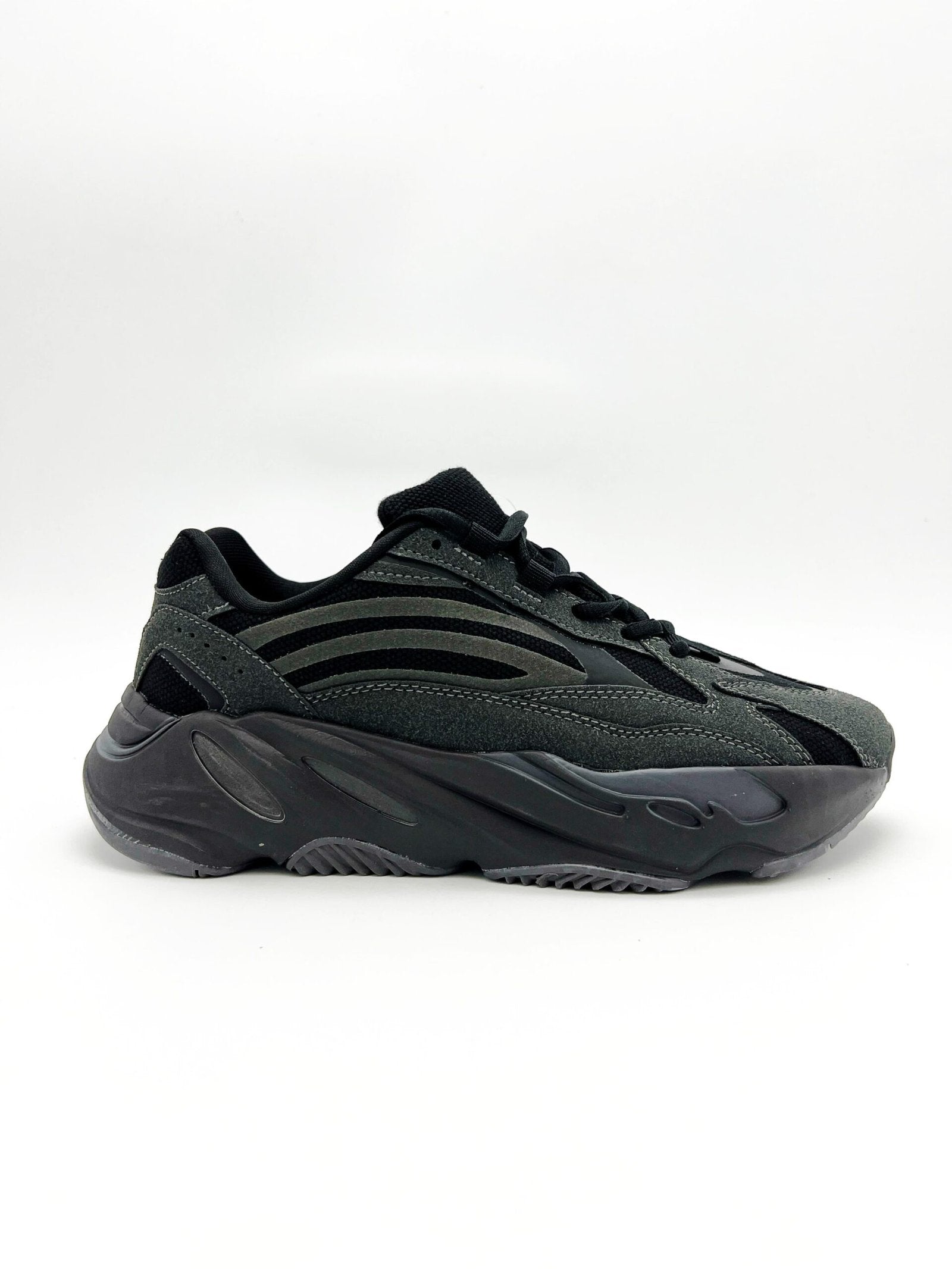 Yeezyy Boost 700 V2 (REAL BOOST QUALITY)