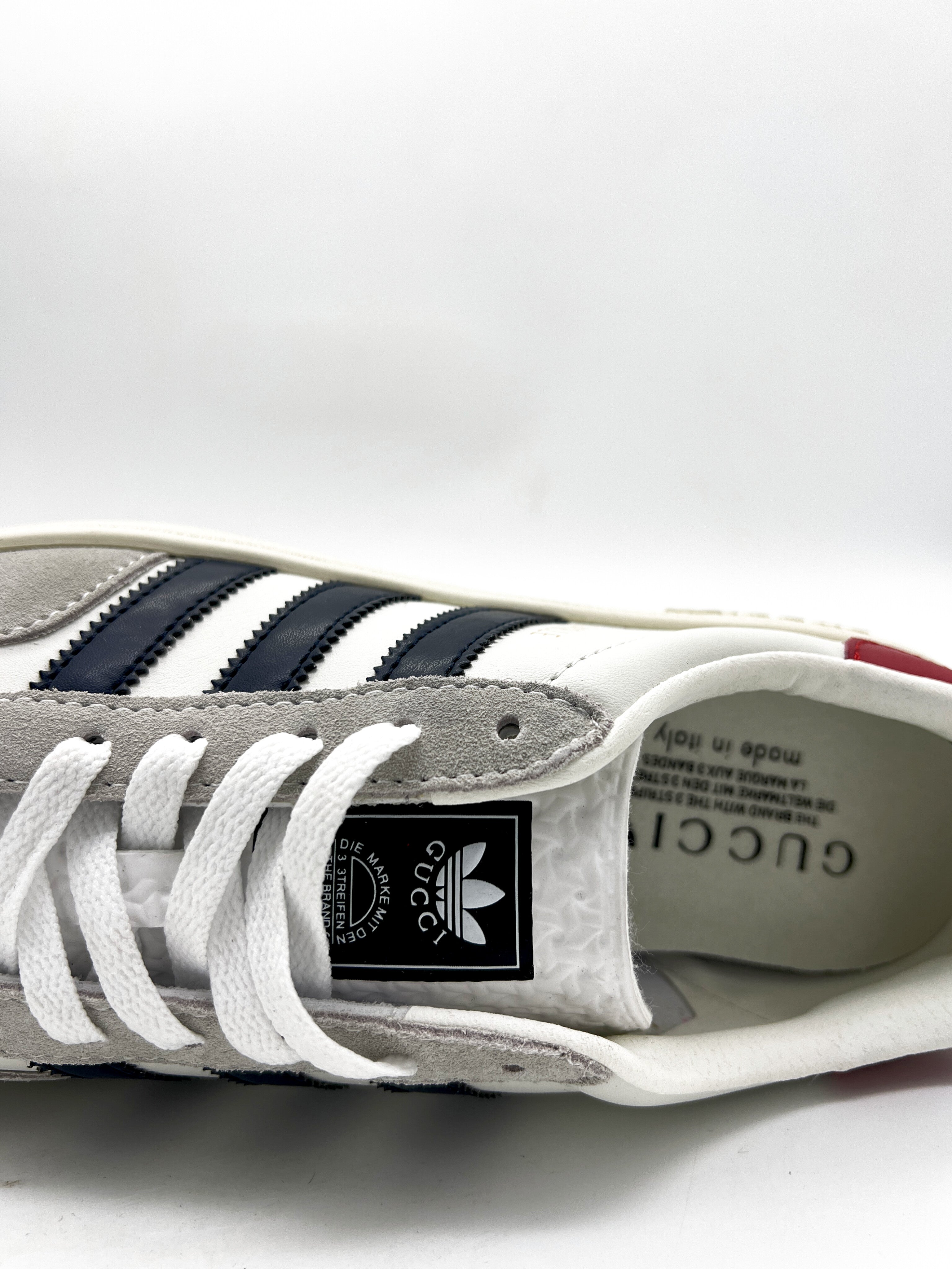GAZELLE Guccii White (1:1 DOT PERFECT)