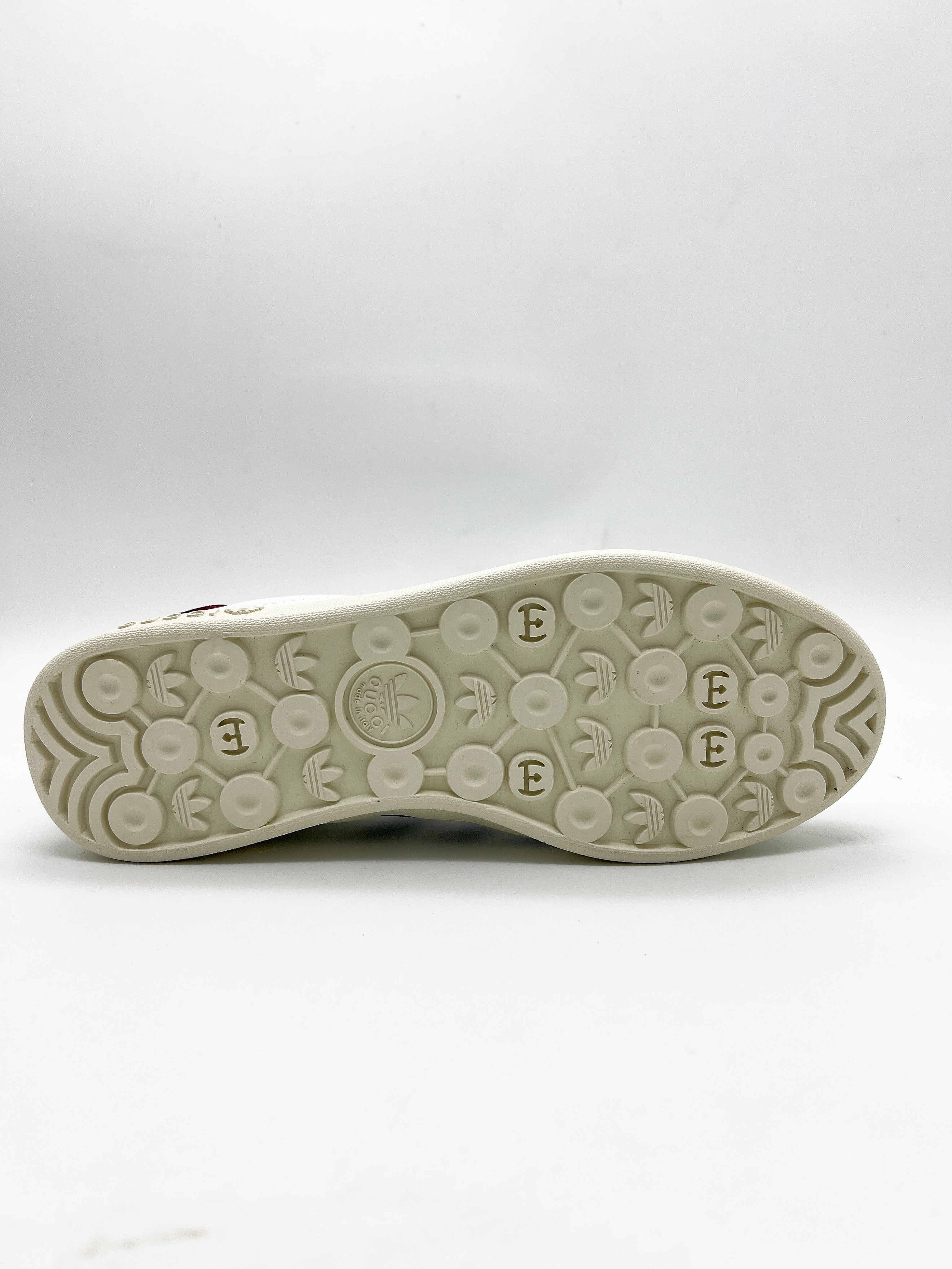 GAZELLE Guccii White (1:1 DOT PERFECT)