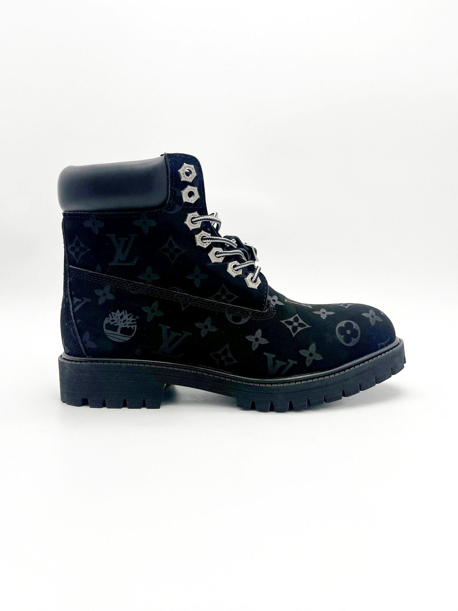 LV x Timberland Ankle Boots – Men’s premium leather shoes in black and brown.