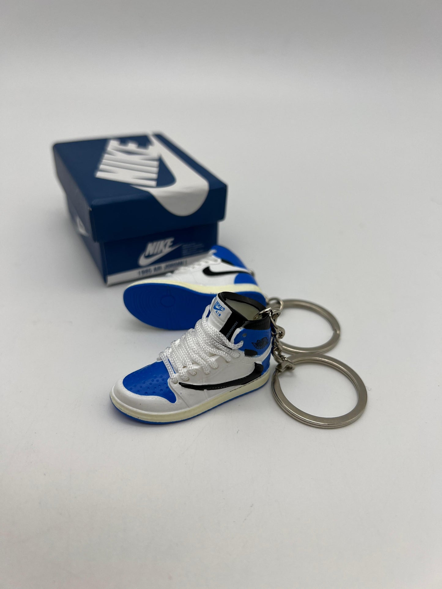 Dummy Sneaker Keychain With Box