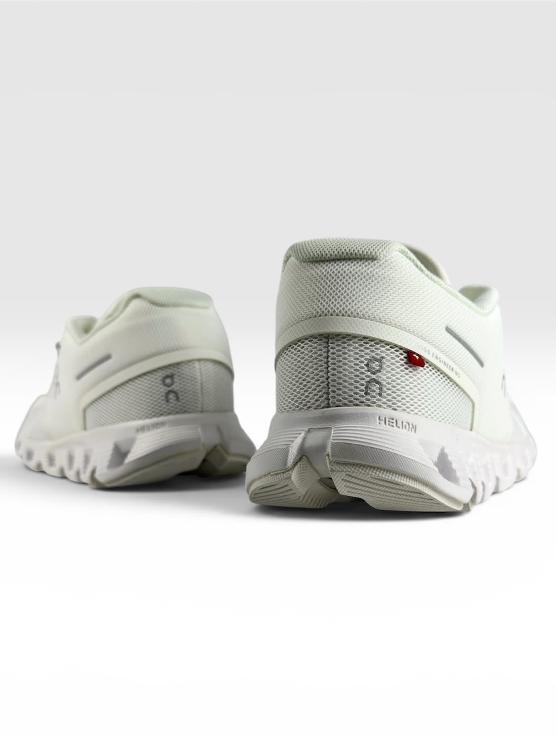 On Cloud 6 White