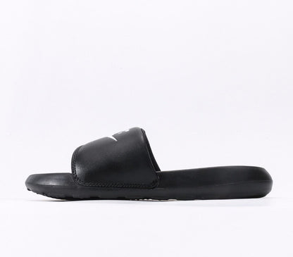 Nikee Victori One Slide "Triple Black"