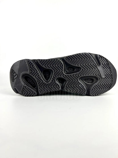 Yeezyy Boost 700 V2 (REAL BOOST QUALITY)