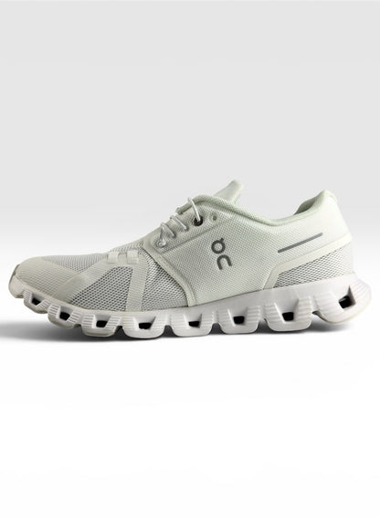 On Cloud 6 White