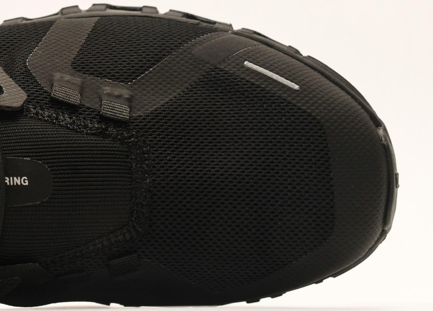 On Cloud 6 Black
