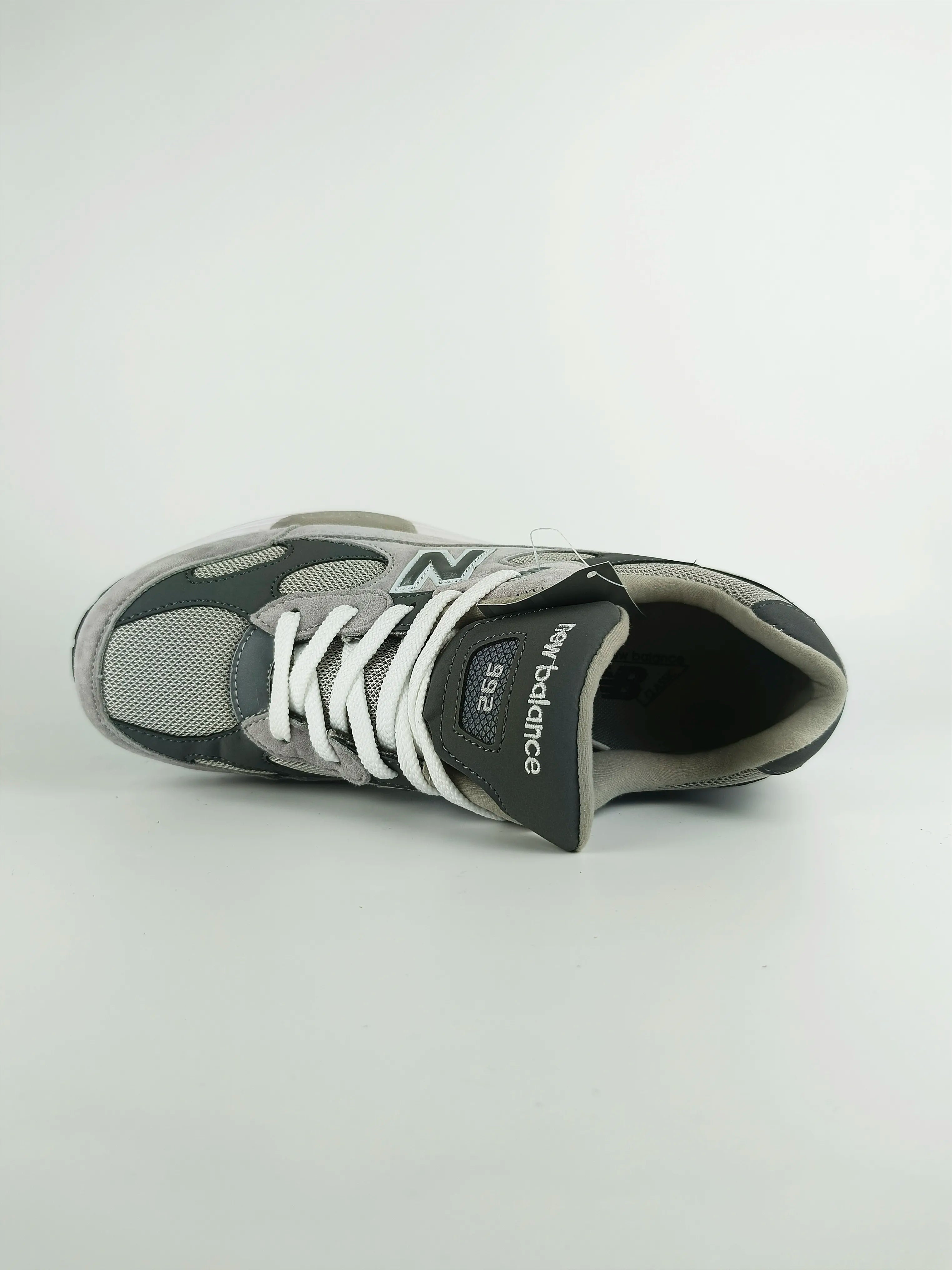NB 992