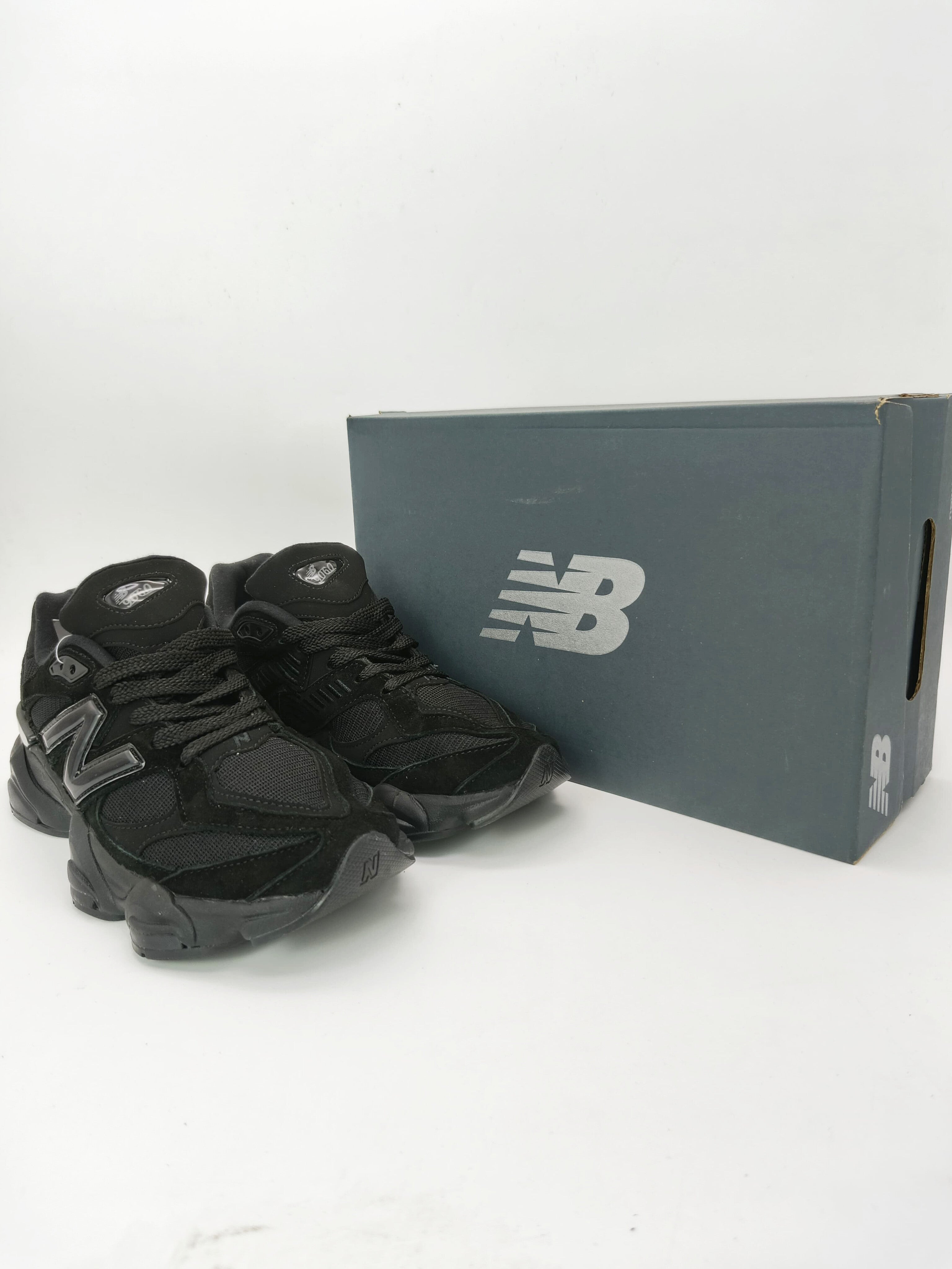 NB 9060 Black