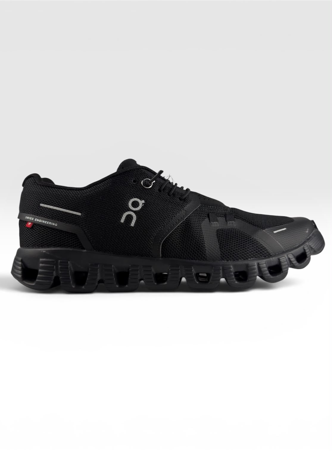 On Cloud 6 Black