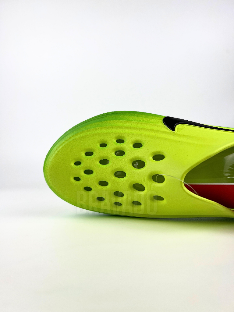 Nikee ReactX Rejuven8 "Green Strike"