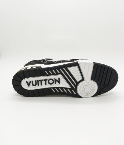 LV TRAINER Black (1:1 DOT PERFECT)