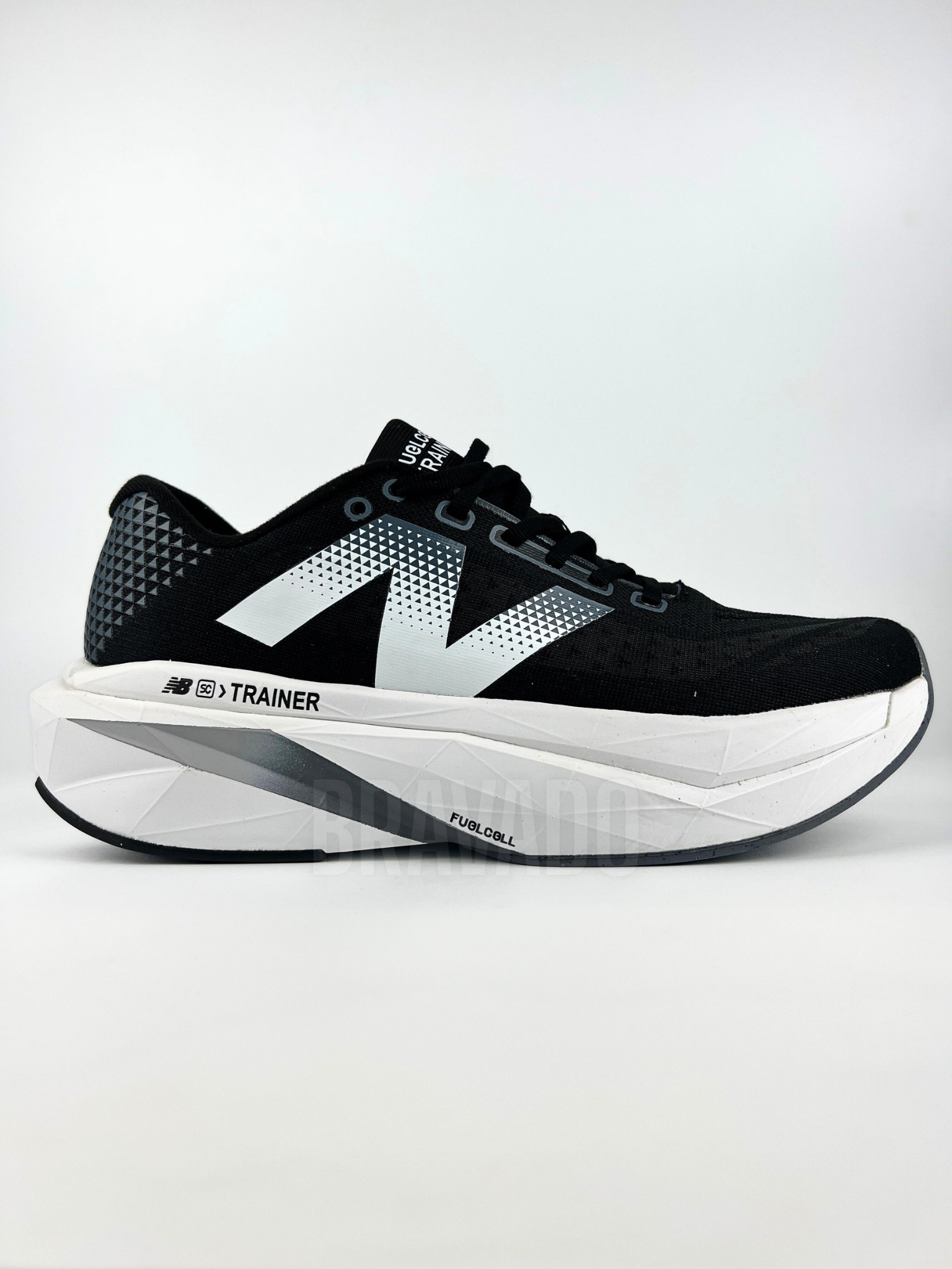 NB FuelCell SuperComp Trainer v3 Black