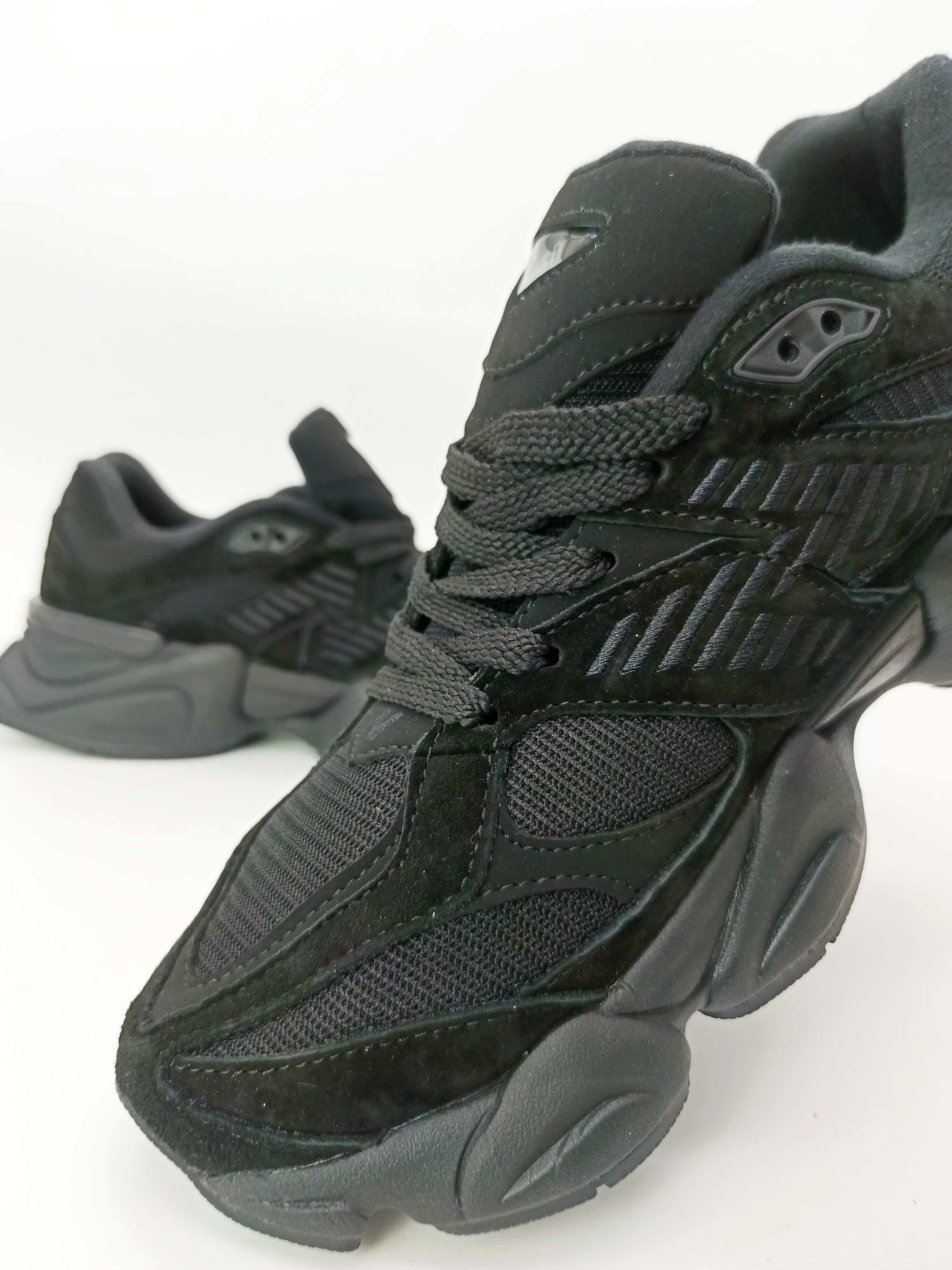NB 9060 Black