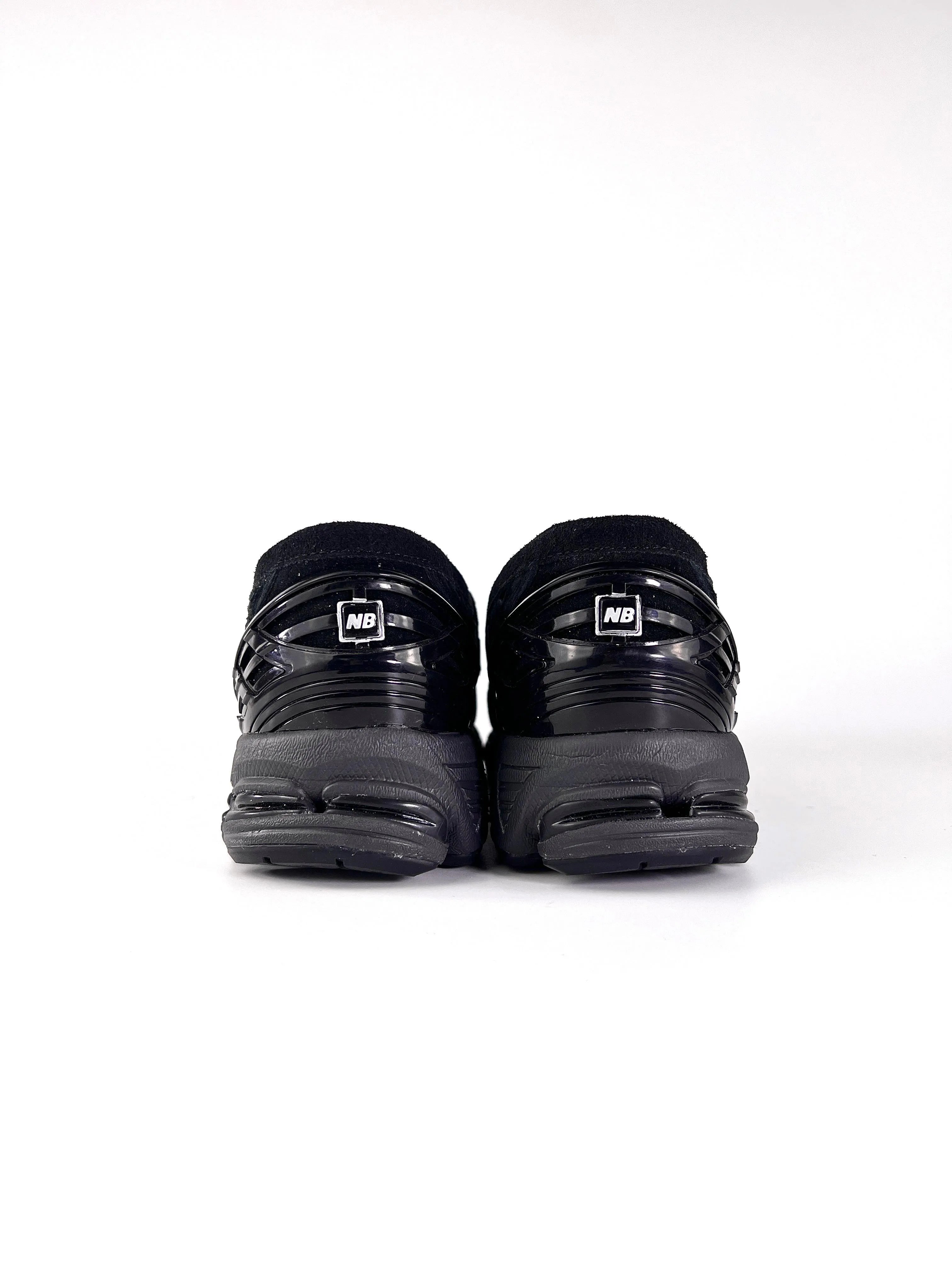 NB 1906L Suede black loafer (DOT PERFECT)