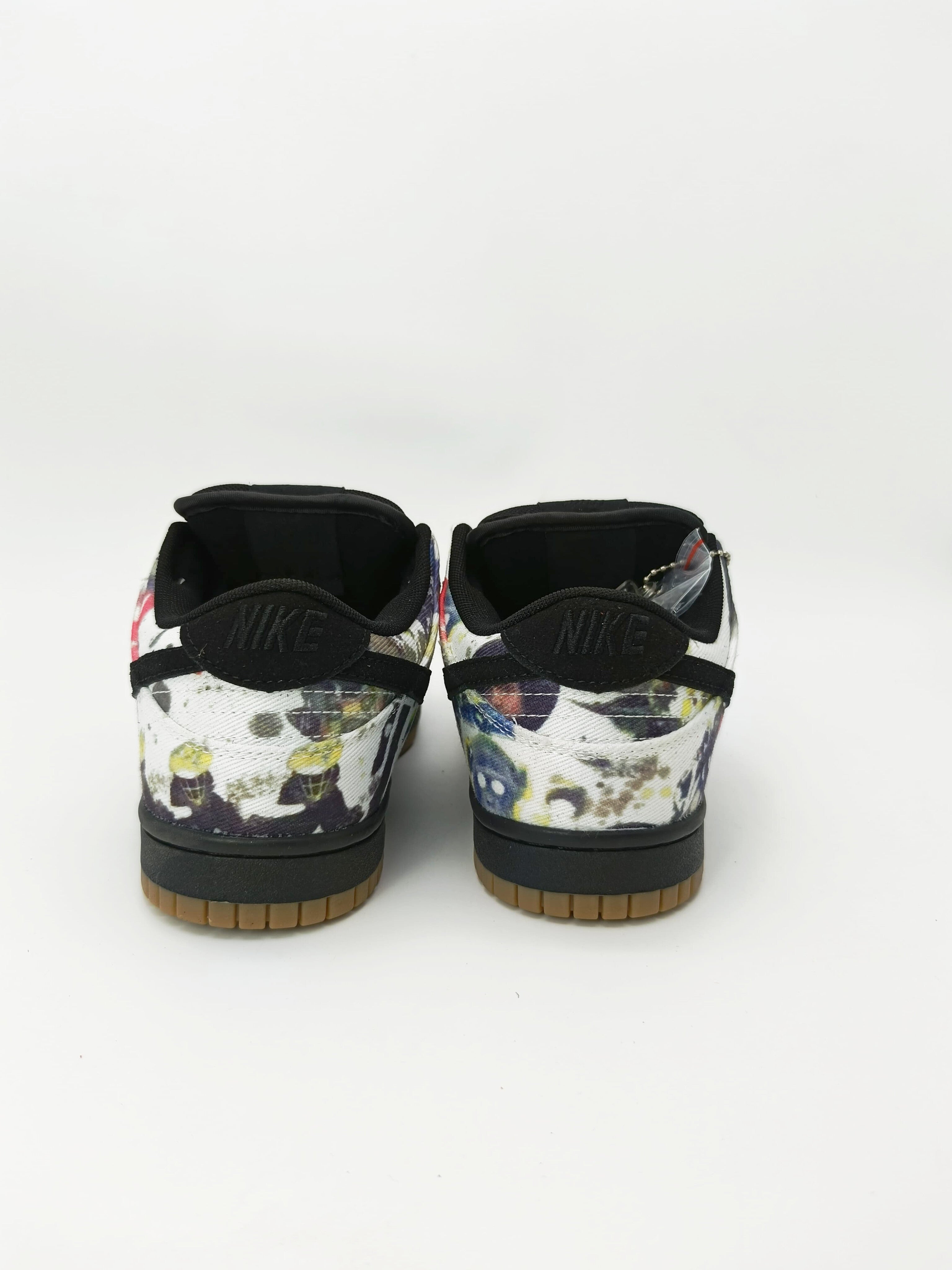 SB DUNK Supremee Rammellzee