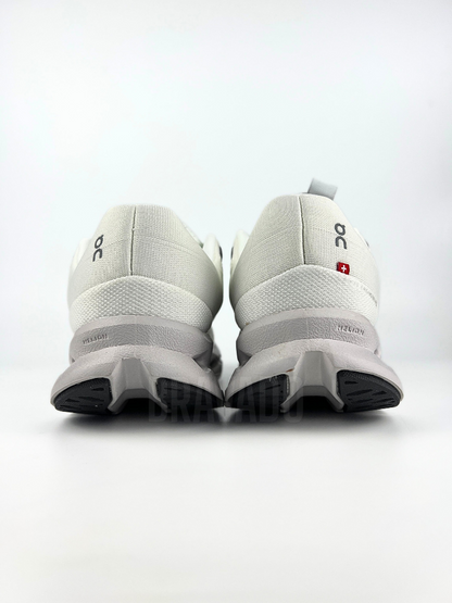 On CloudSurfer White