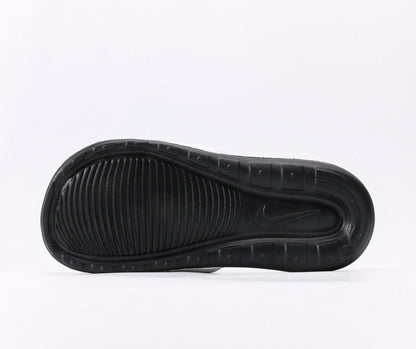 Nikee Victori One Slide "Black & White"