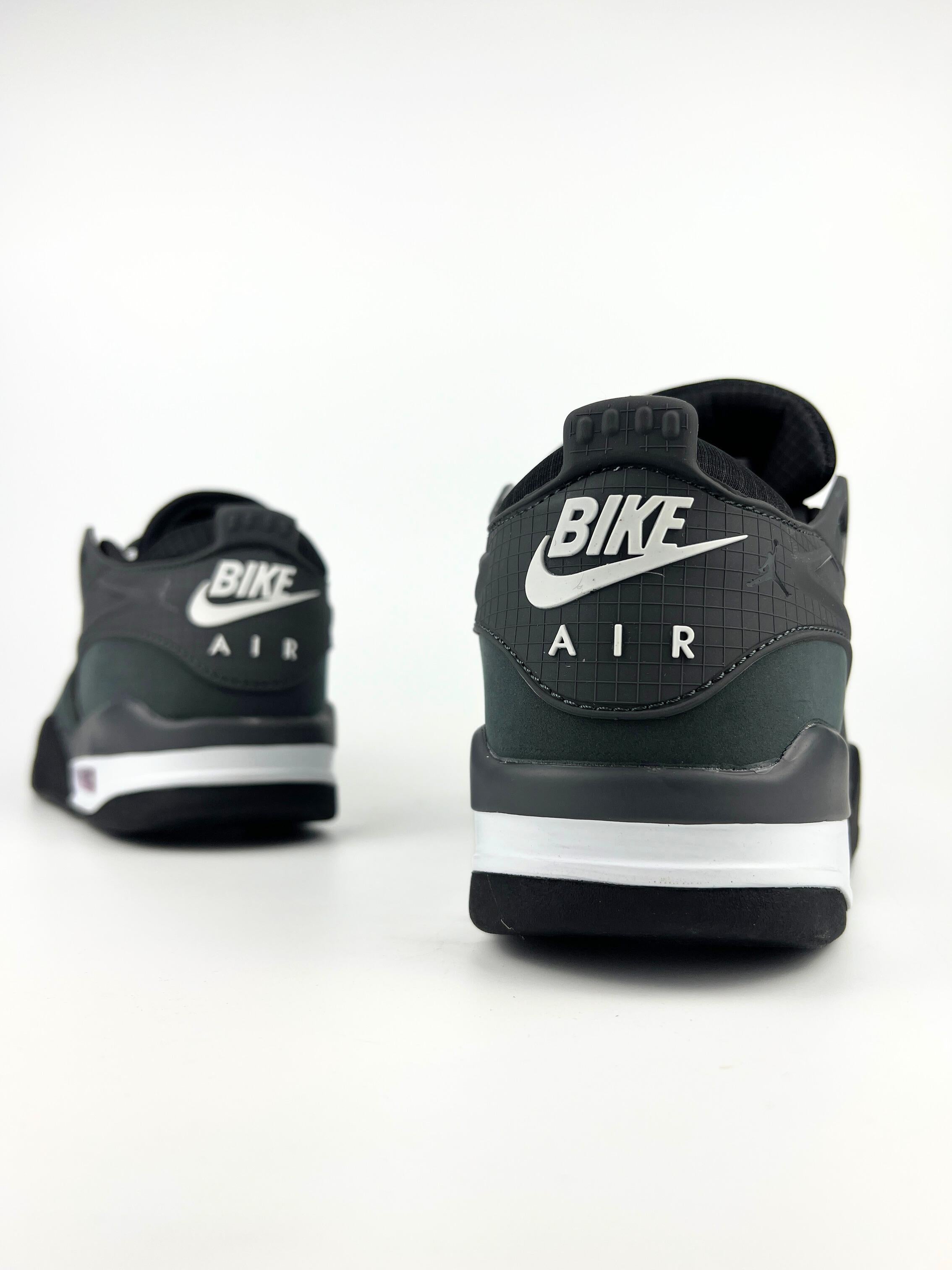 AJ4 RM SP Nigel Sylvester Grandma's Driveway Grey (TOP BATCH)