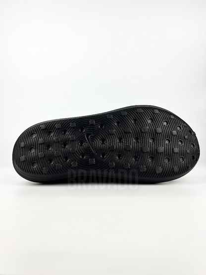 Nikee ReactX Rejuven8 "Triple Black"