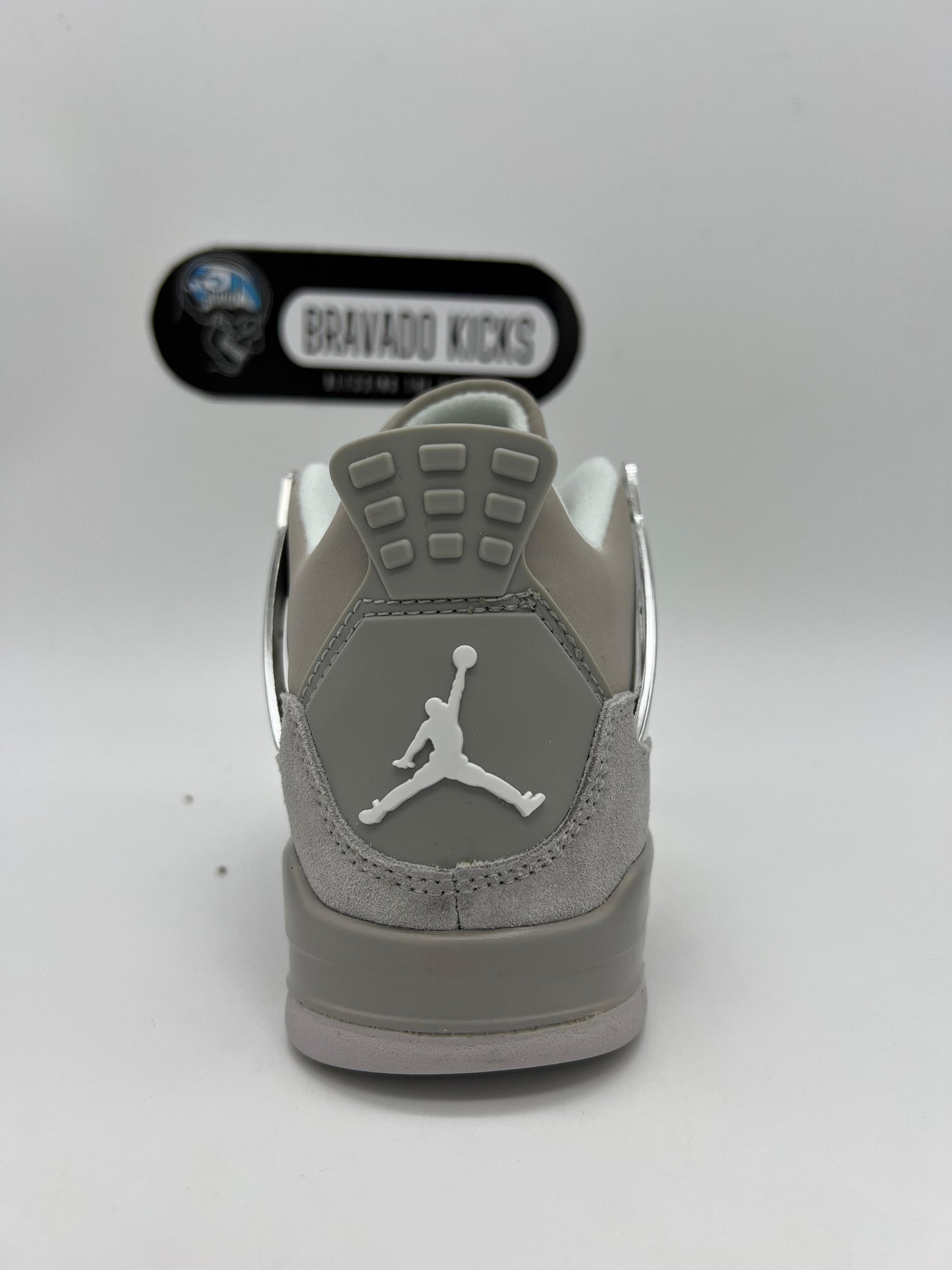 Air Jordan 4 Frozen Moments