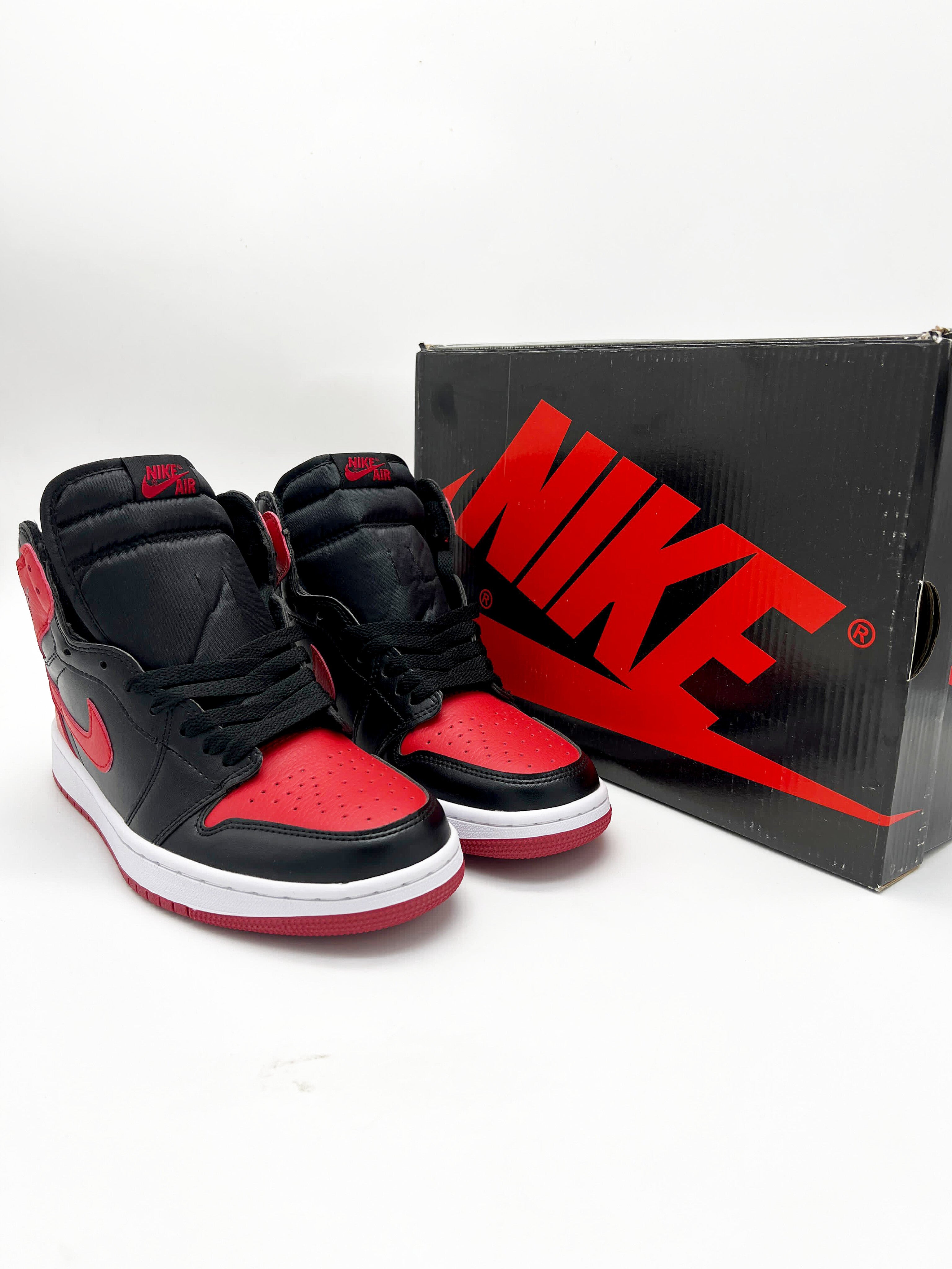 AJ1 Bred (PREMIUM)