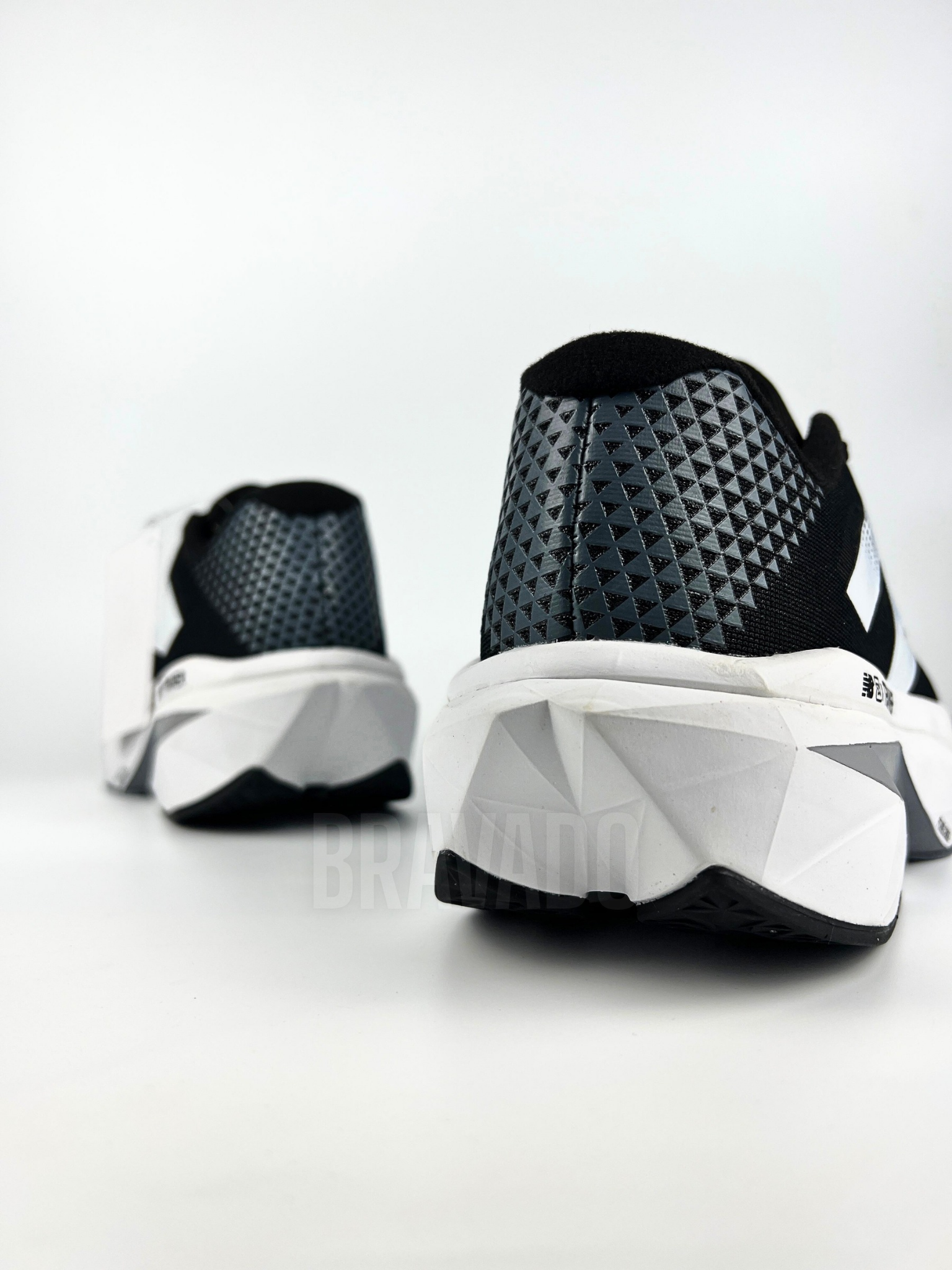 NB FuelCell SuperComp Trainer v3 Black