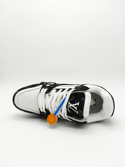 LV TRAINER Black (1:1 DOT PERFECT)