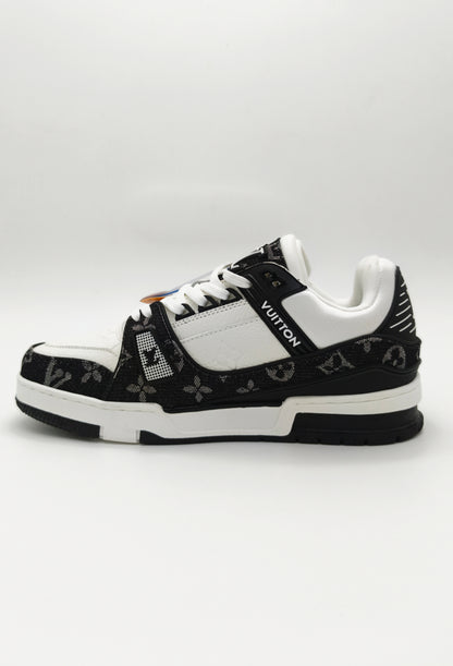 LV TRAINER Black (1:1 DOT PERFECT)