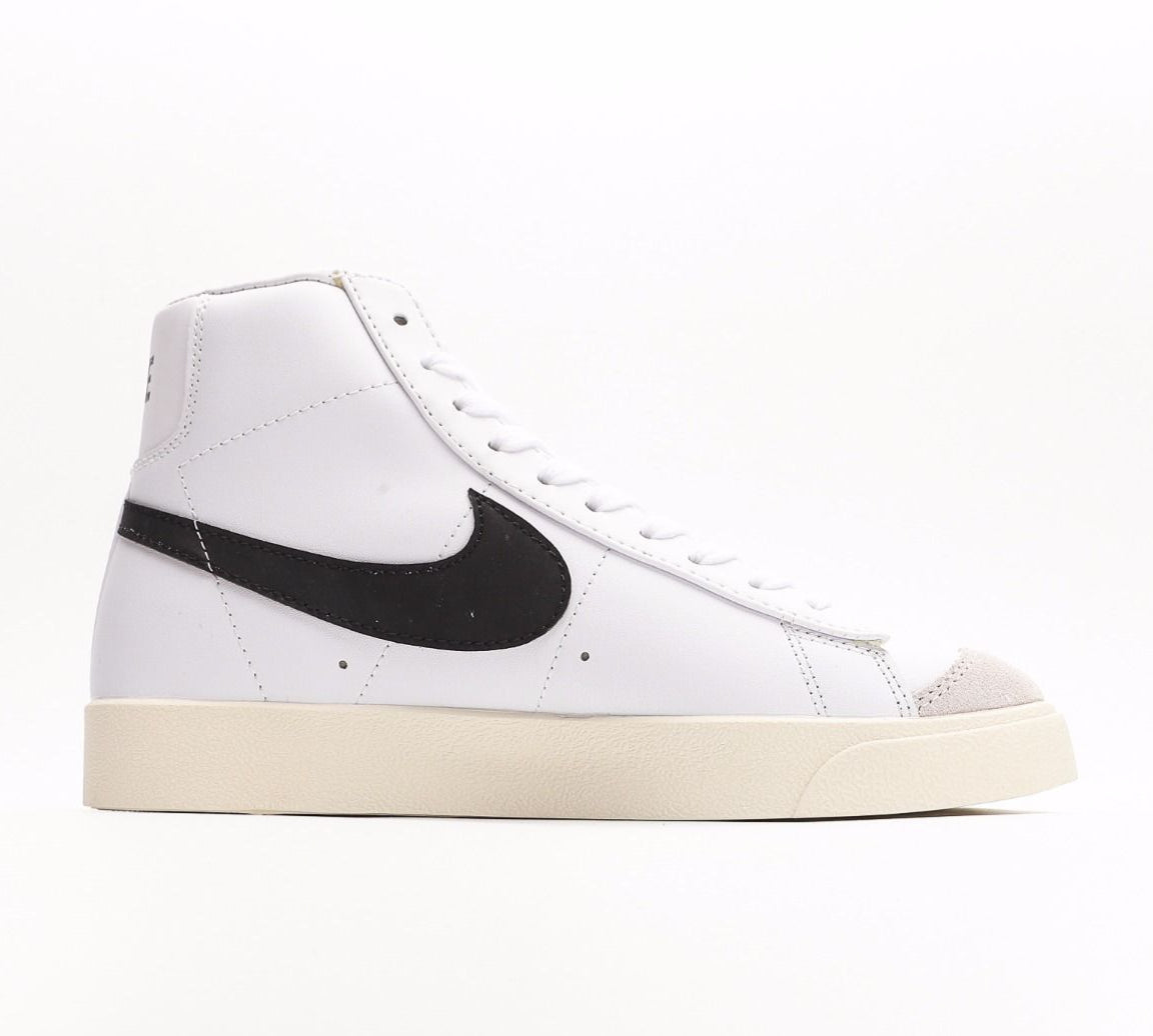 Nikee Blazer Mid 77 Vintage White (DOT PERFECT)