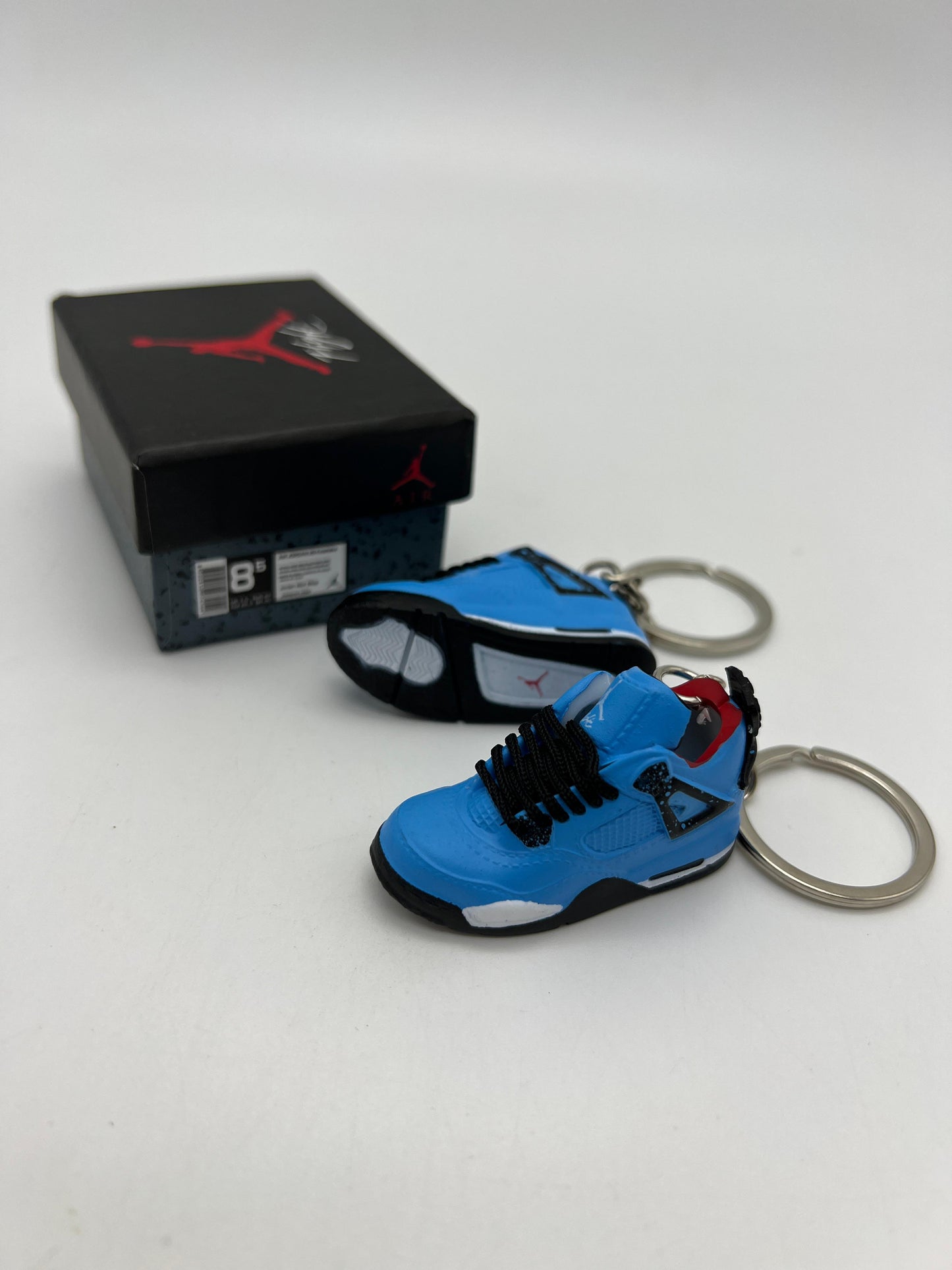 Dummy Sneaker Keychain With Box