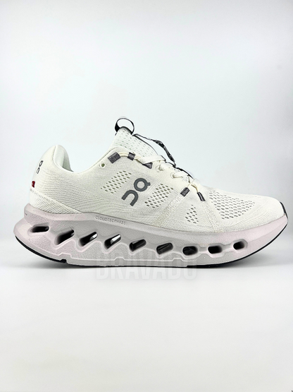 On CloudSurfer White